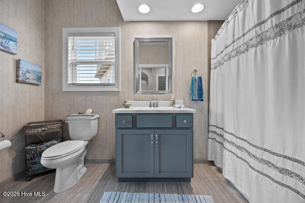 100557247 | Photo 24