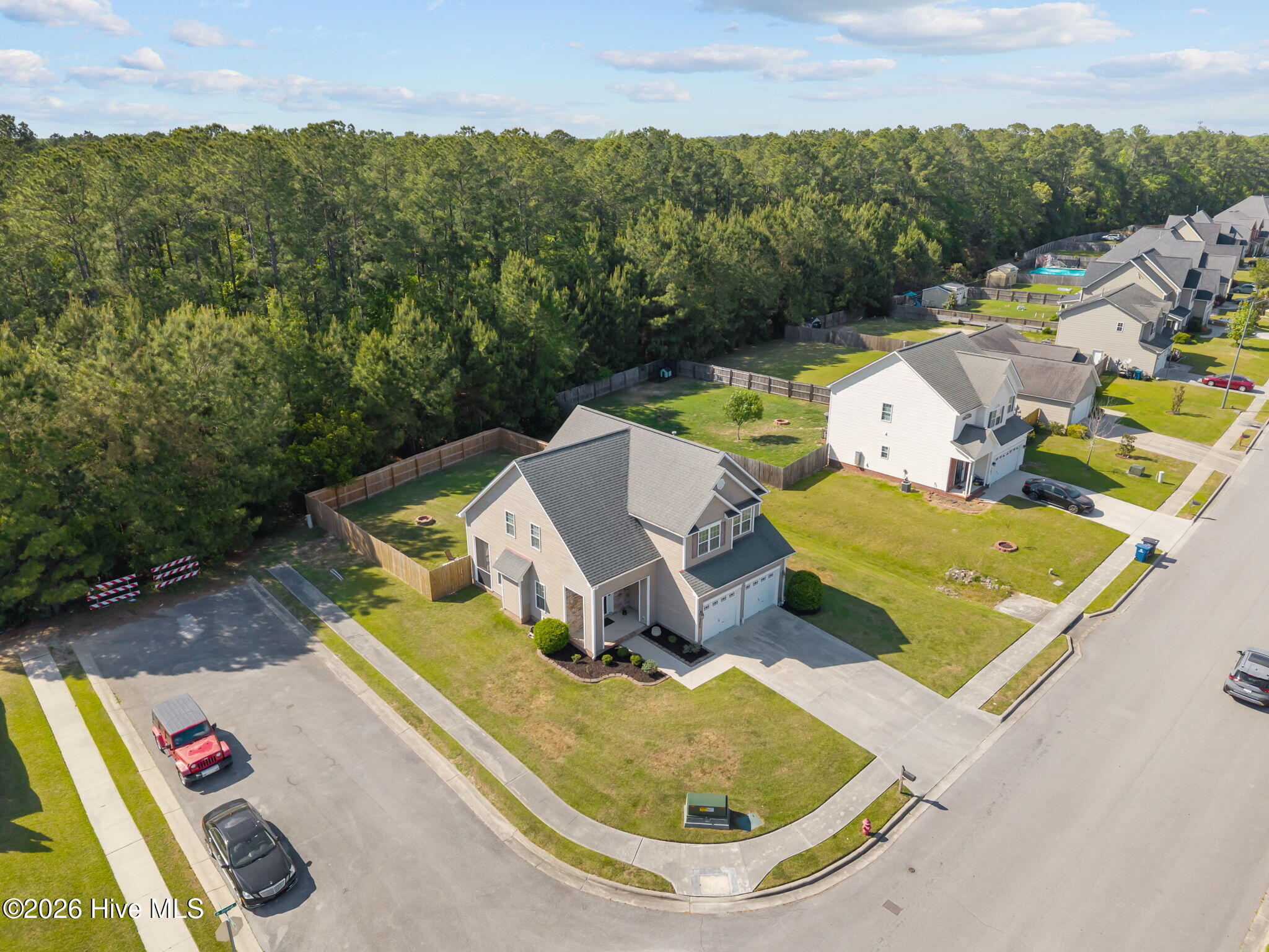 100569646 | Photo 38