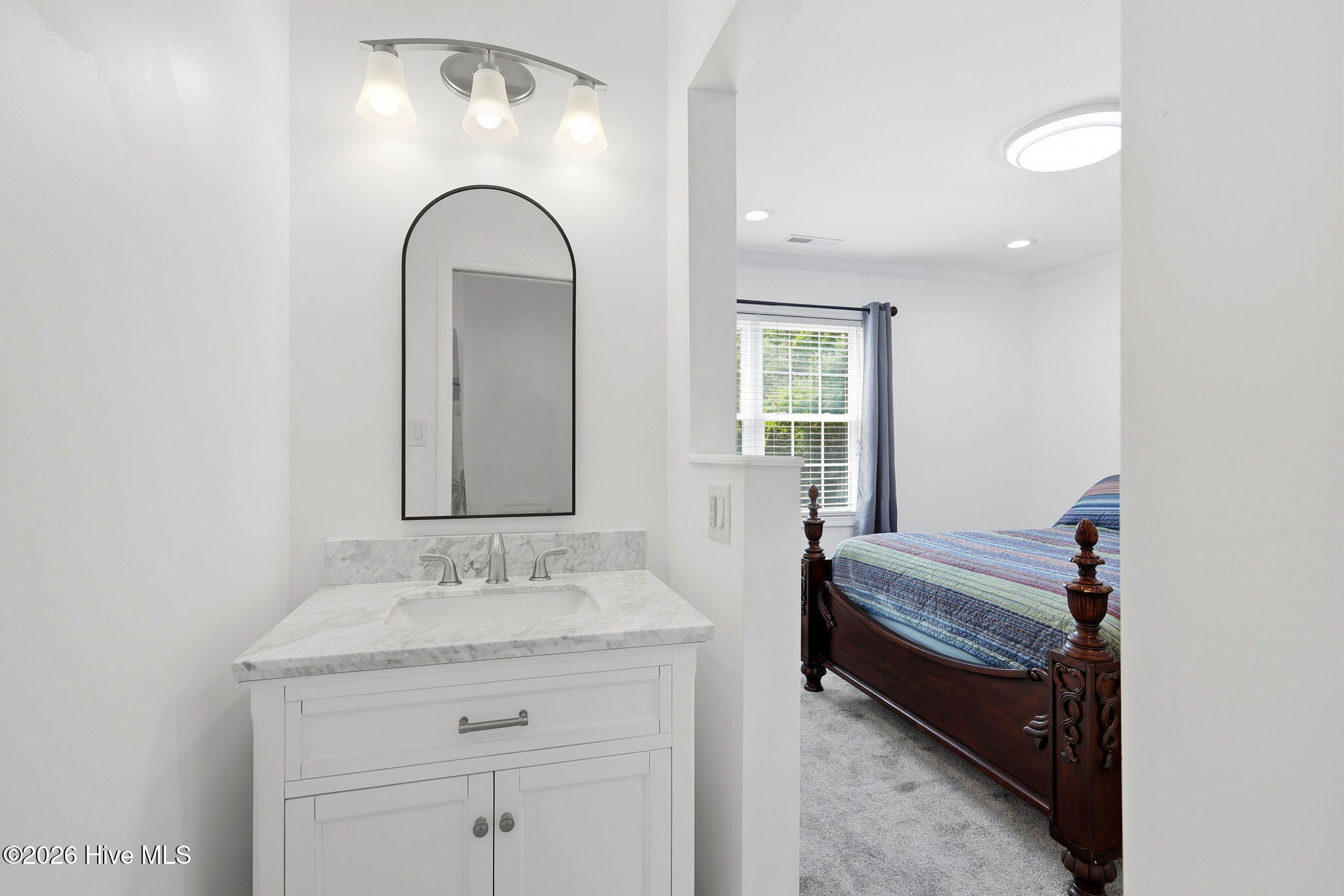 138 Yacht Club Drive,Newport