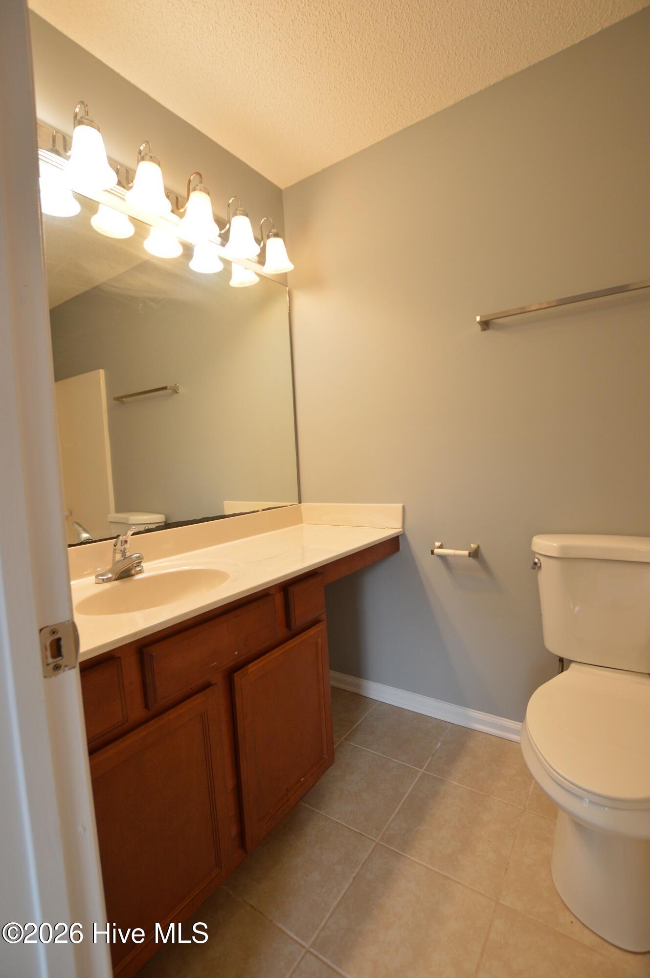 100555754 | Photo 12