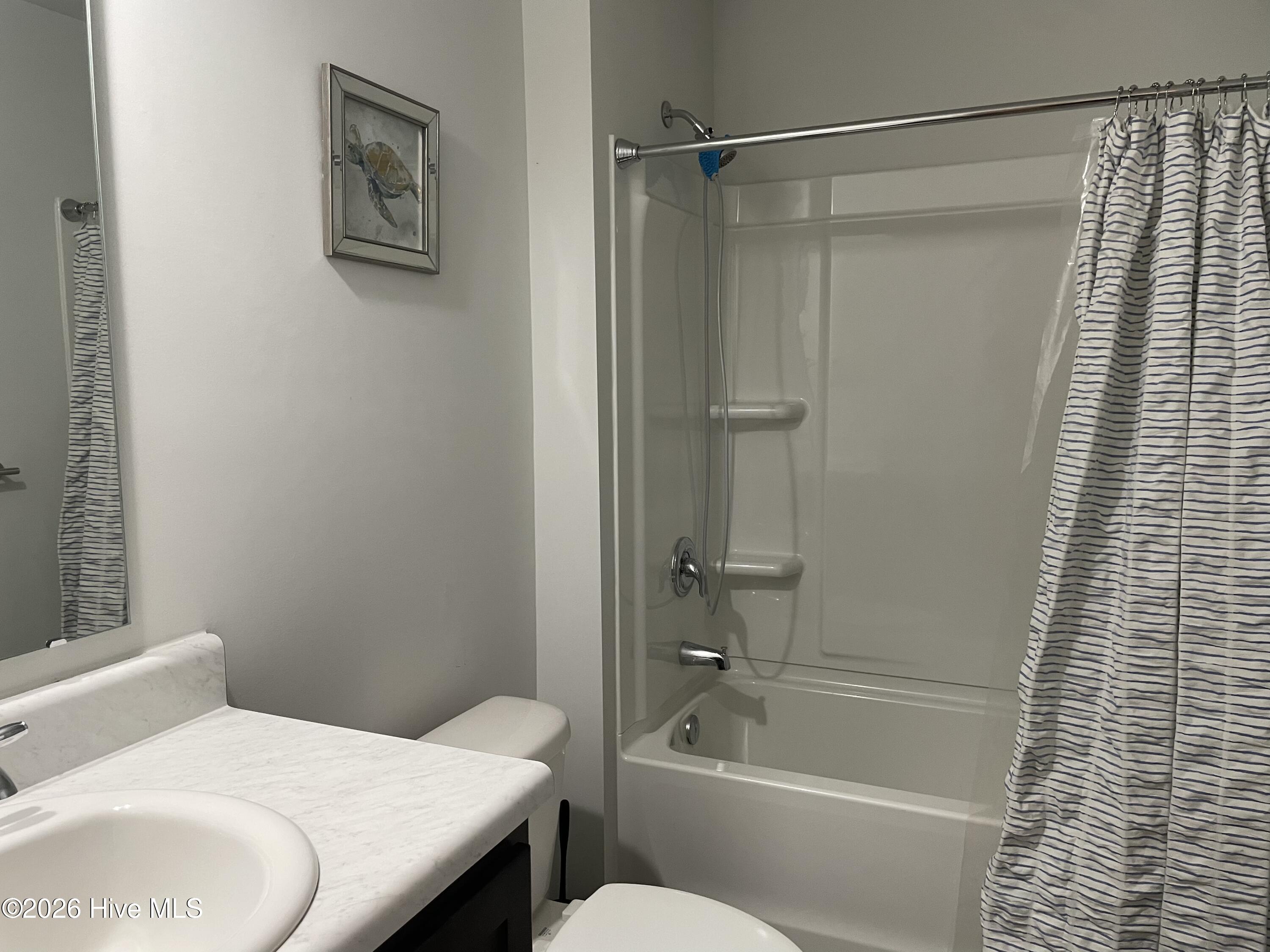 100562231 | Photo 14