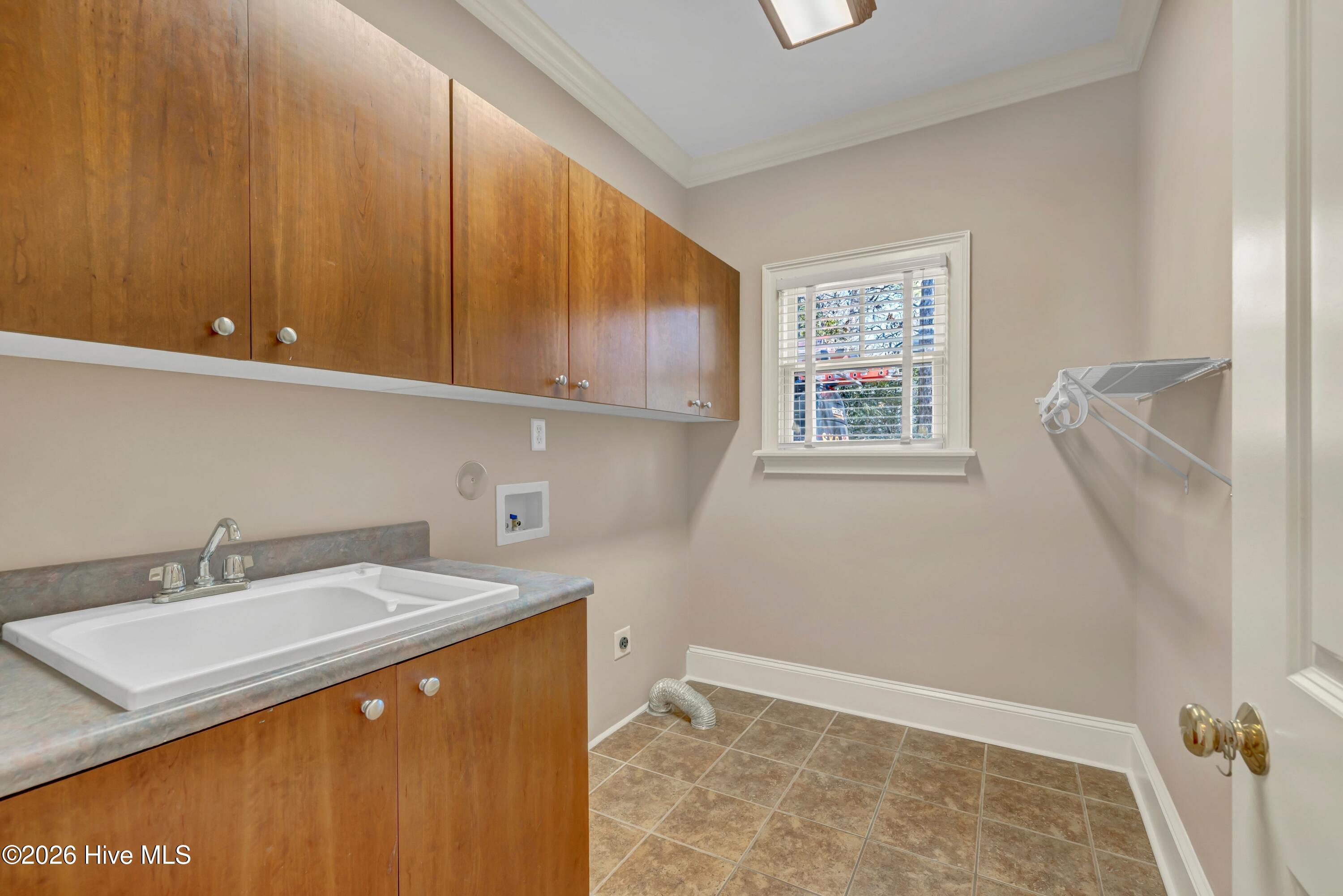 100556623 | Photo 18