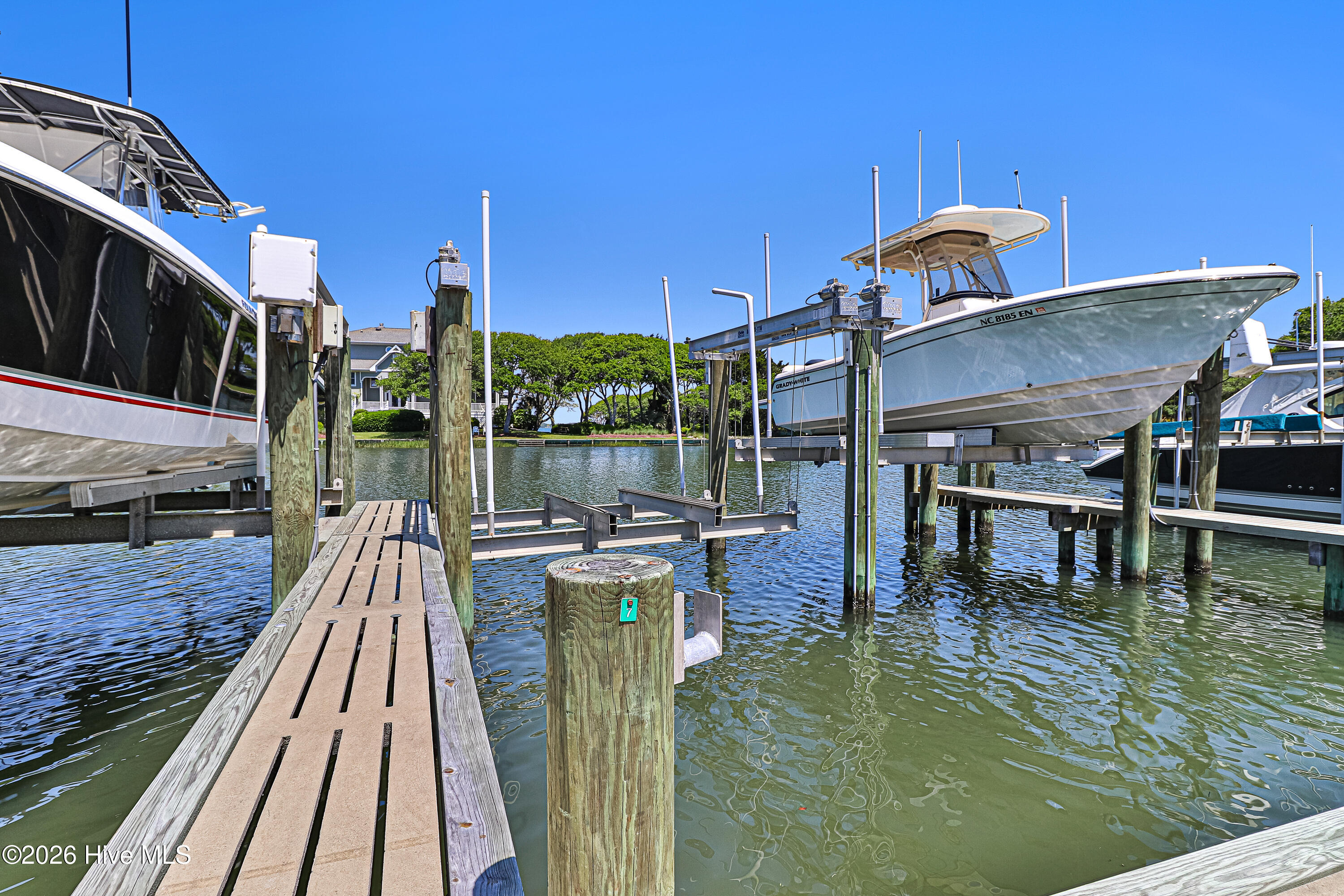 111 Sea Isle North Drive & Slip 7,Indian Beach