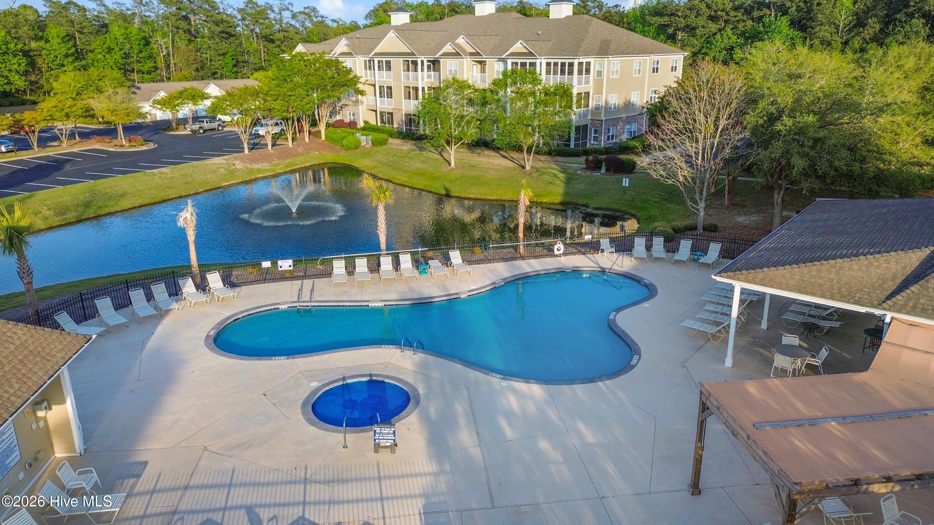 100566466 | Photo 35