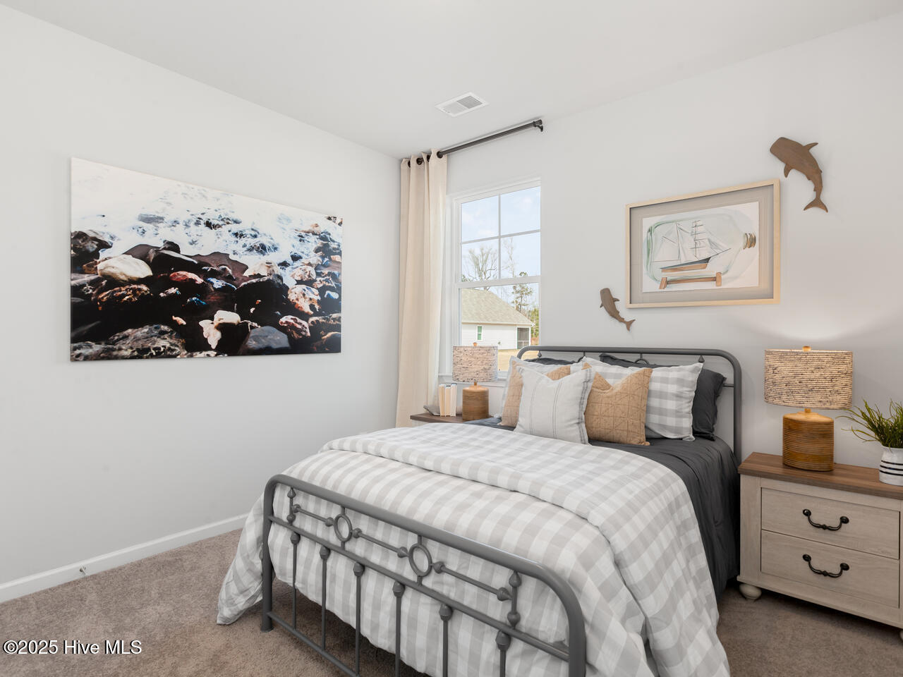 100529363 | Photo 27