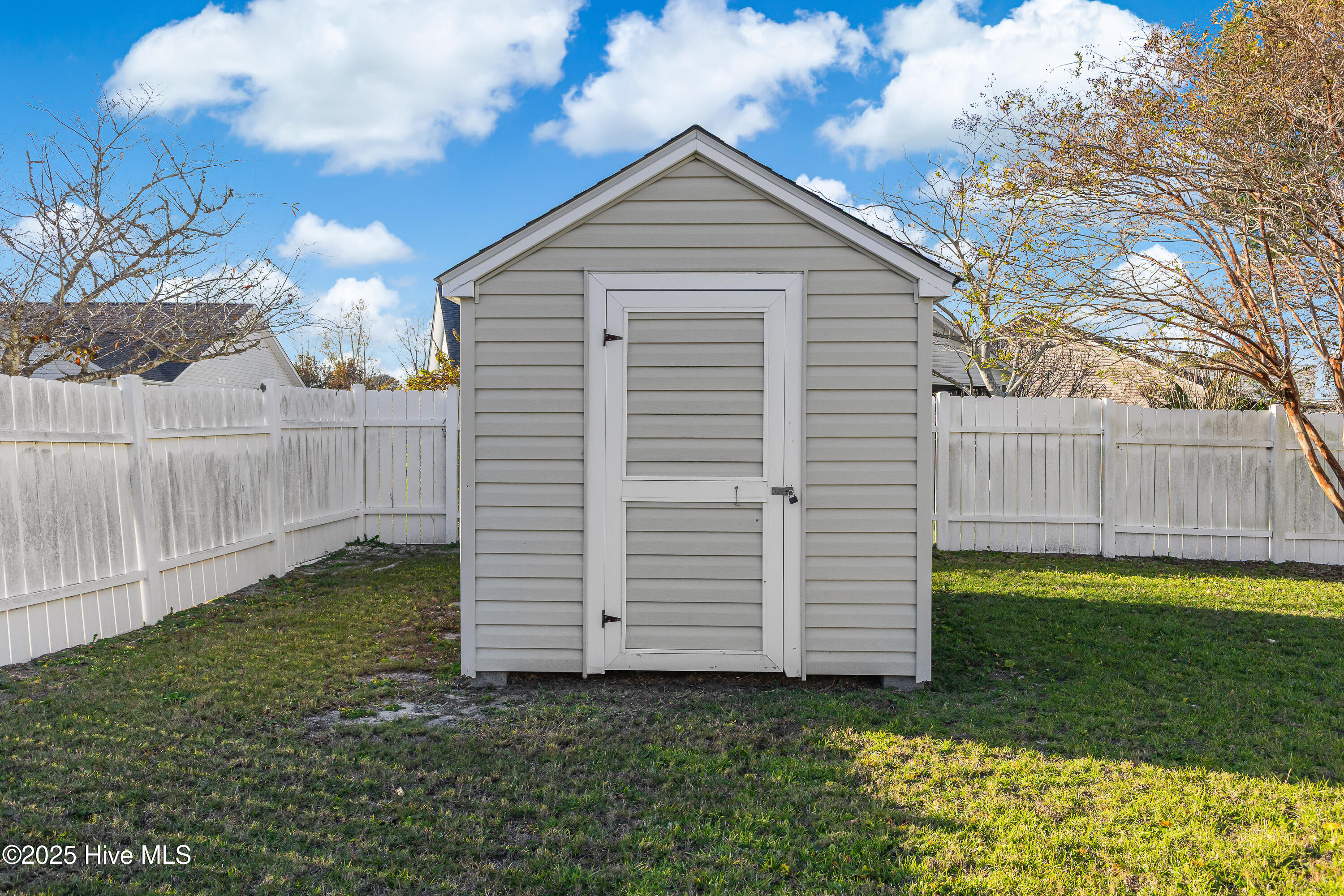 100541535 | Photo 29