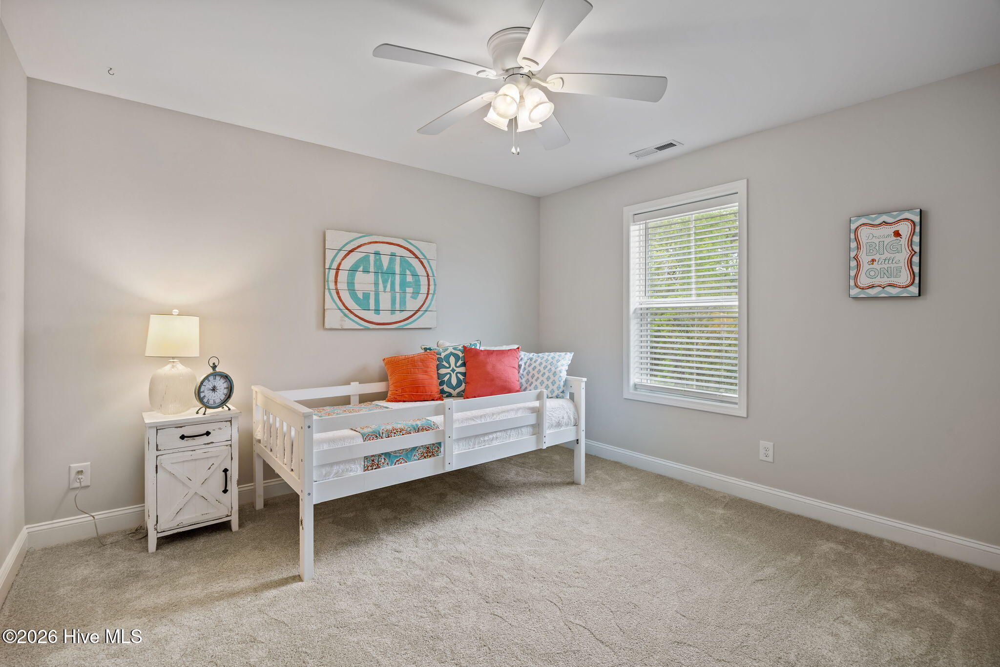 100565908 | Photo 20