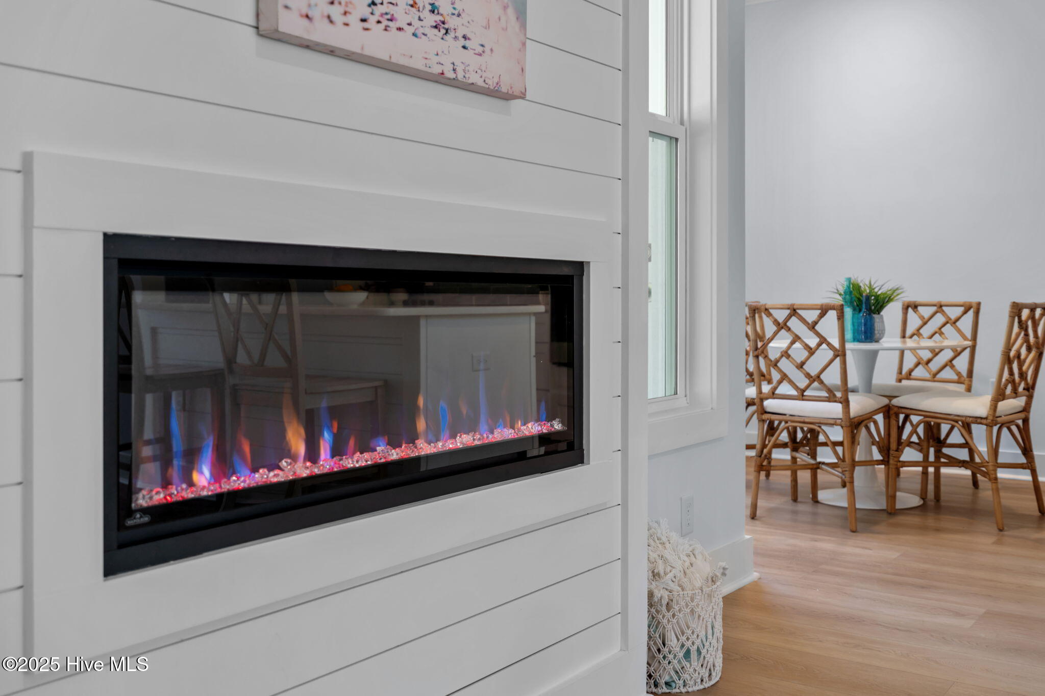 100542016 | Photo 14