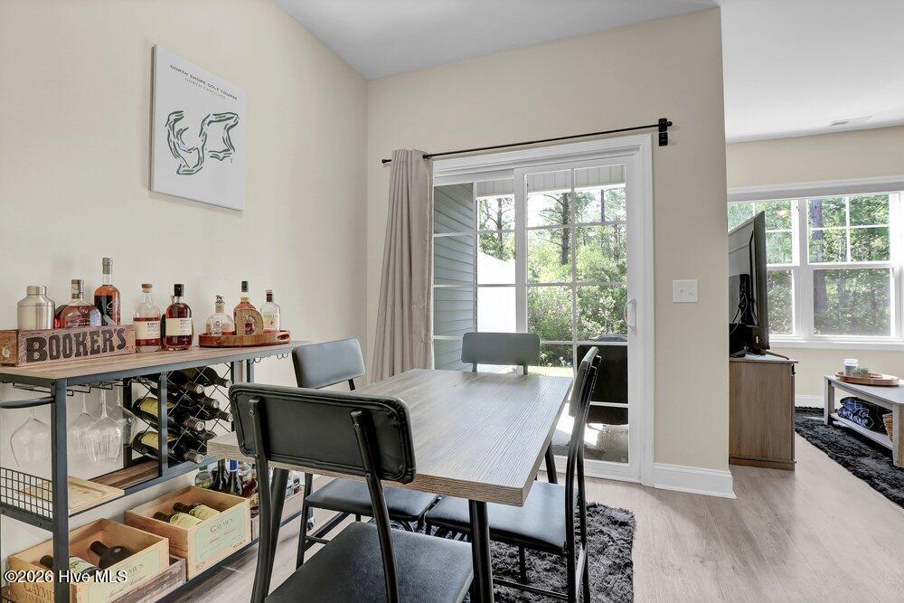 100568323 | Photo 10