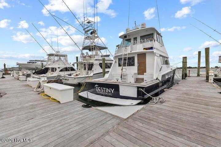 100 Olde Towne Yacht Club 