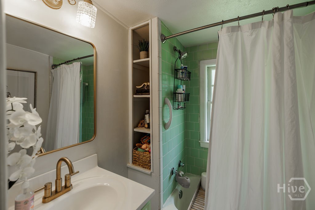 3790 Barnett Shoals Road