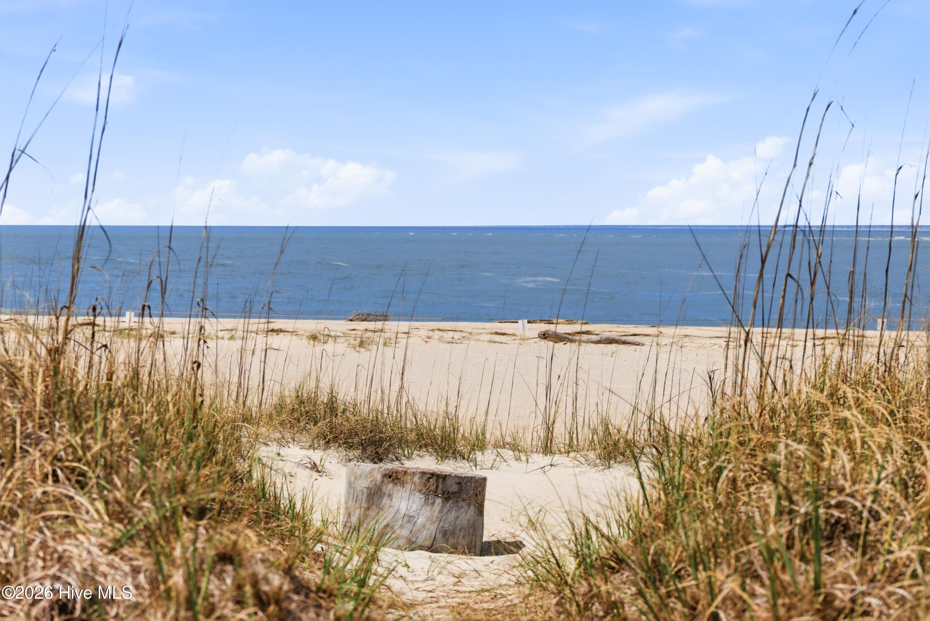 100560271 | Photo 48