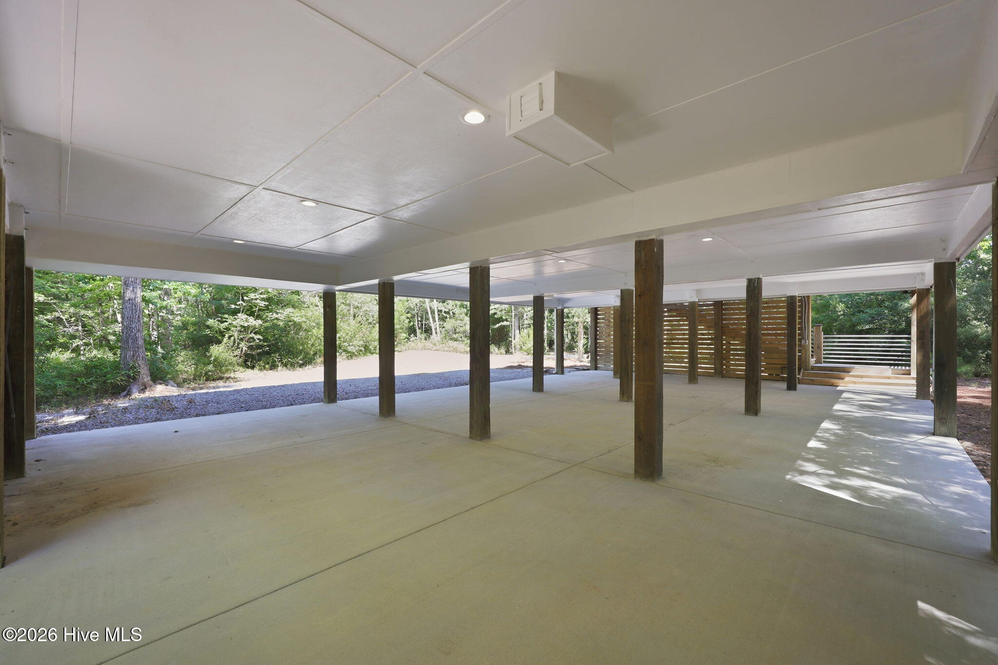 1425 Seafarer Drive,Oriental