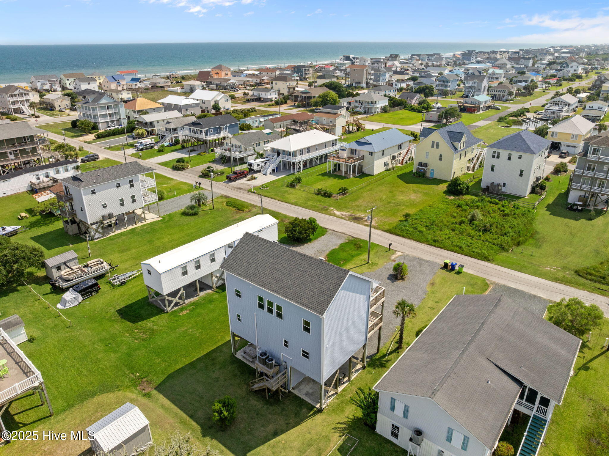 100522252 | Photo 46