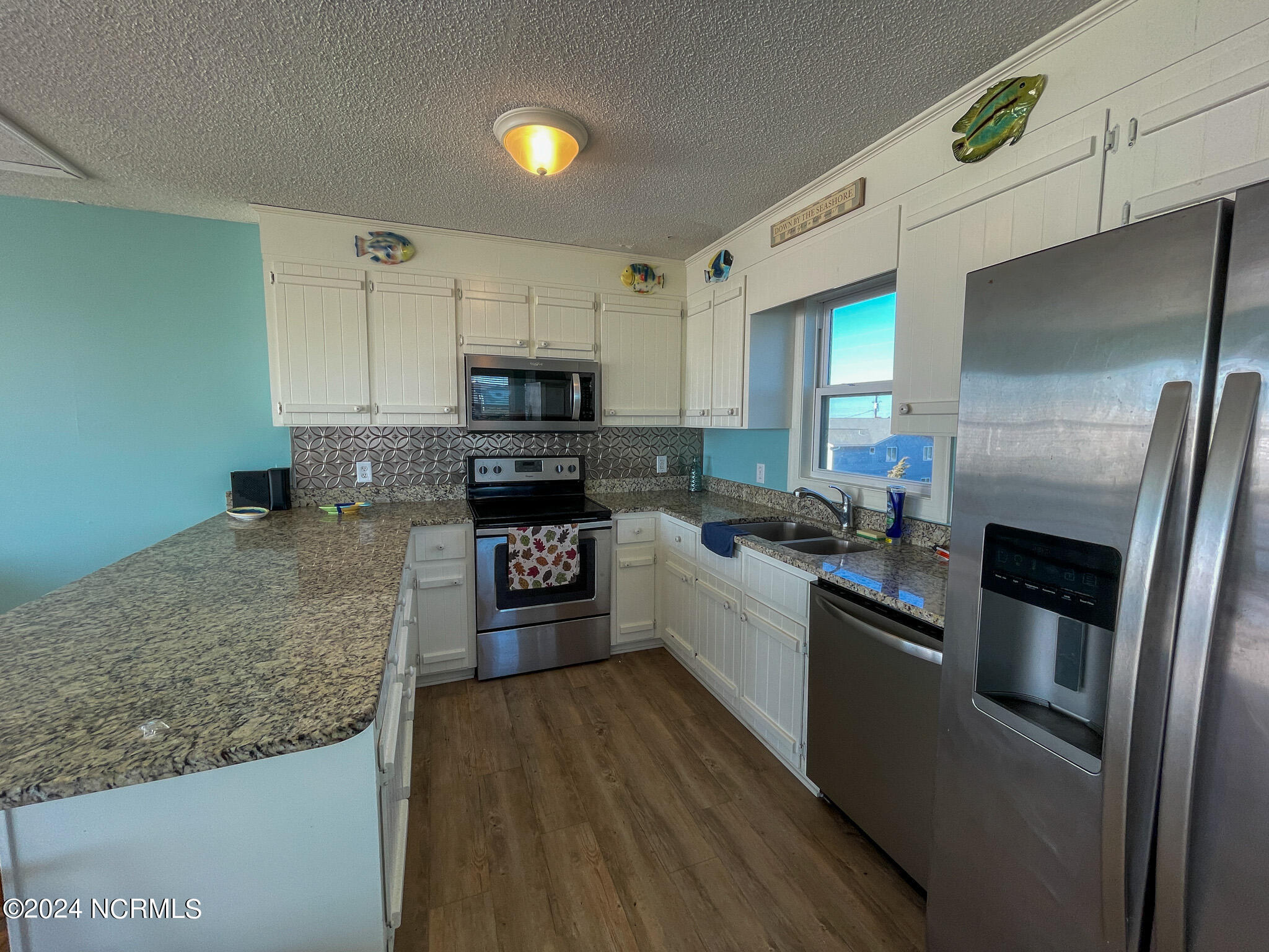 100547664 | Photo 13