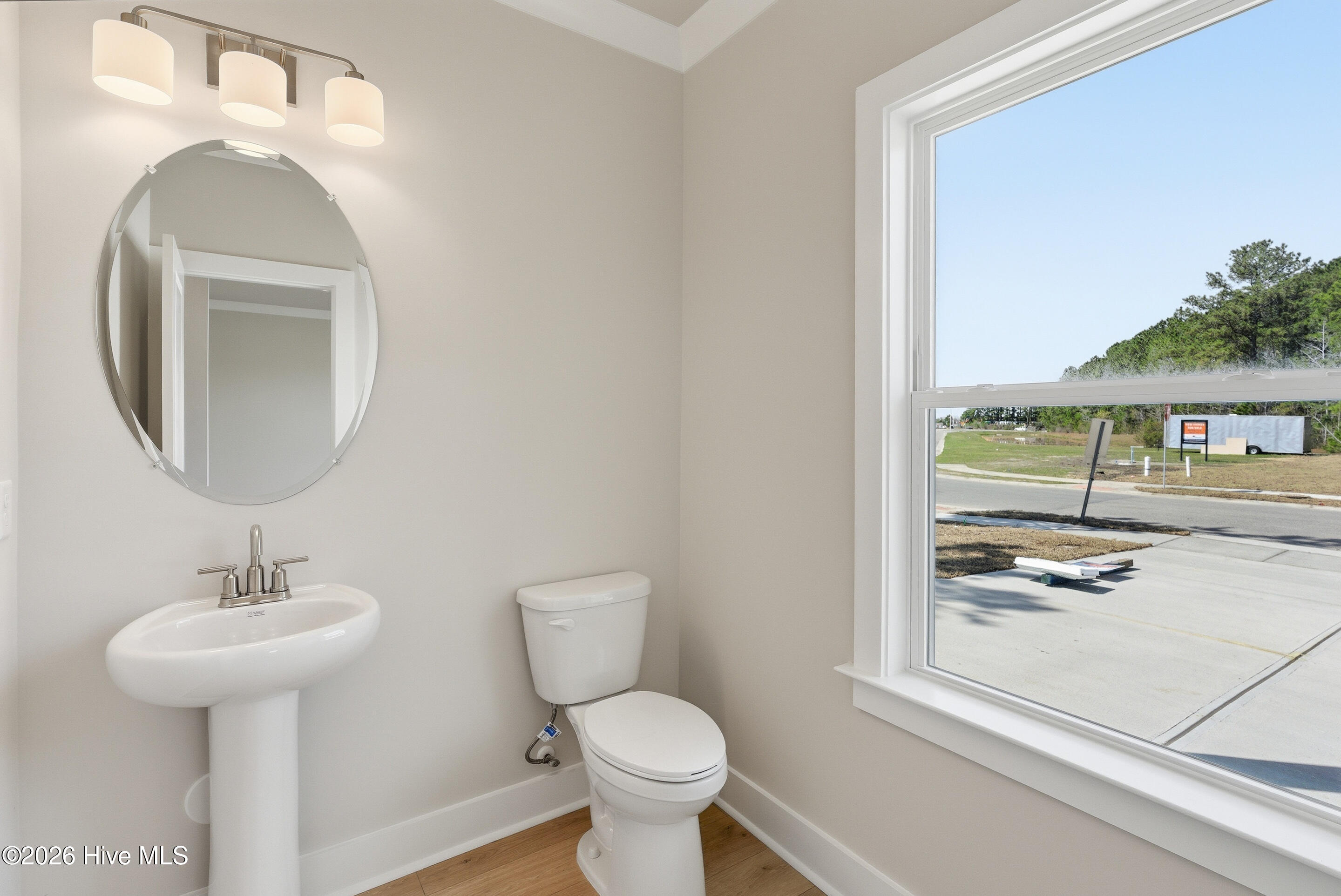 100547597 | Photo 20