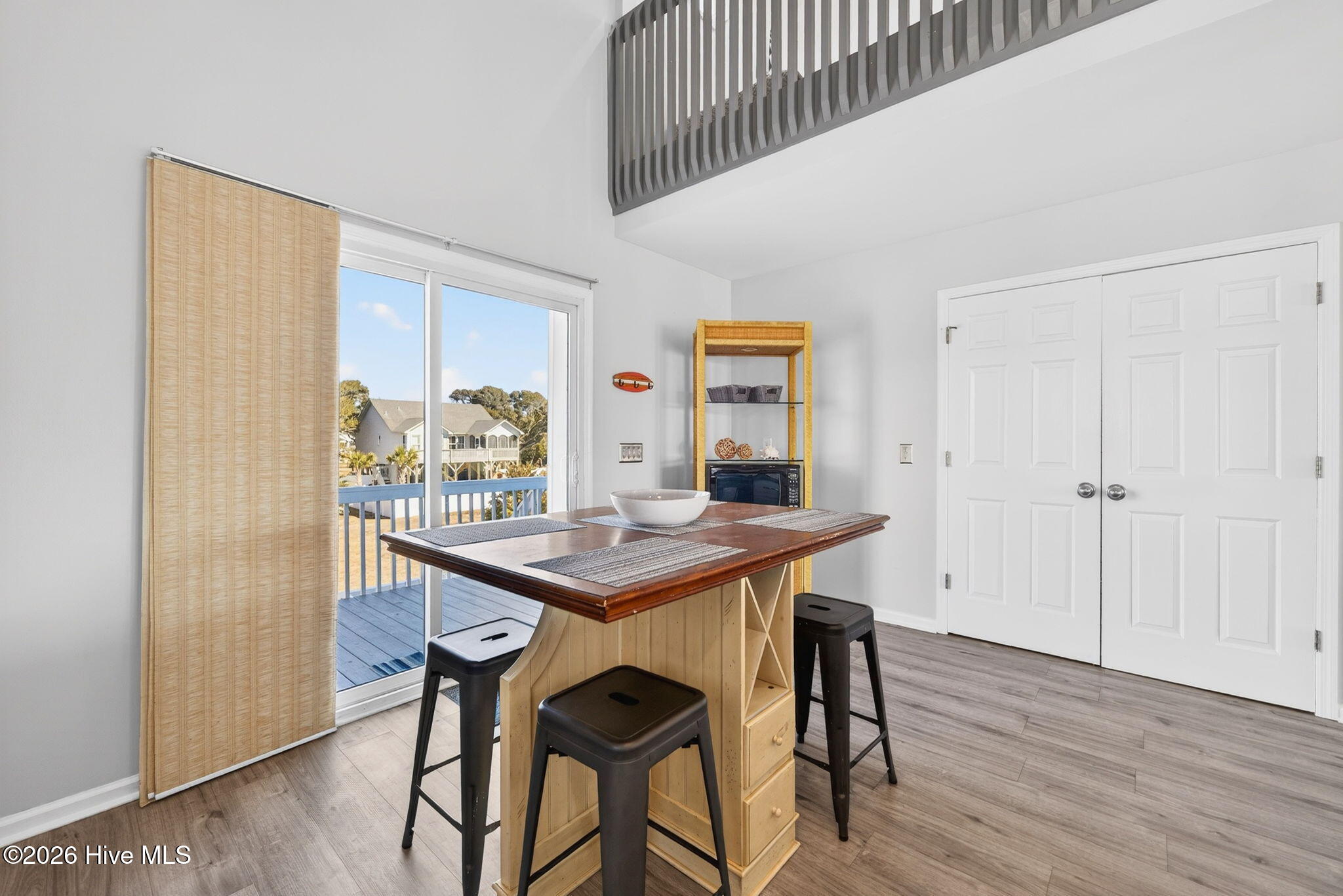 100556711 | Photo 18