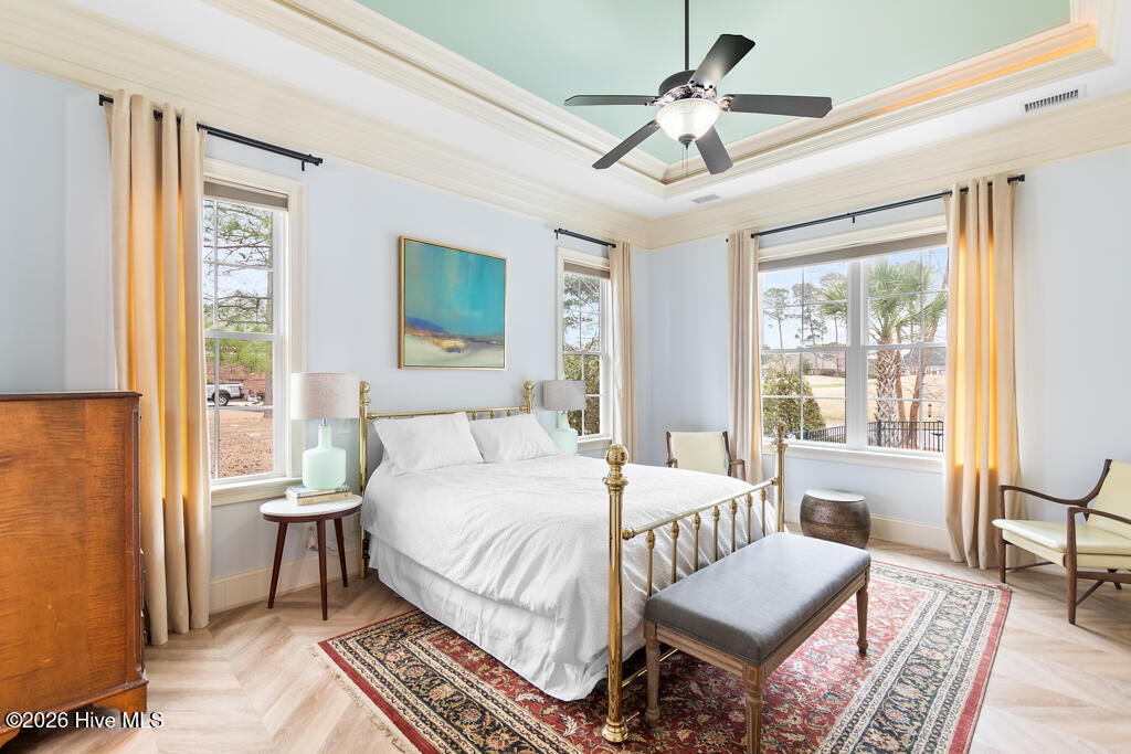 100558482 | Photo 44