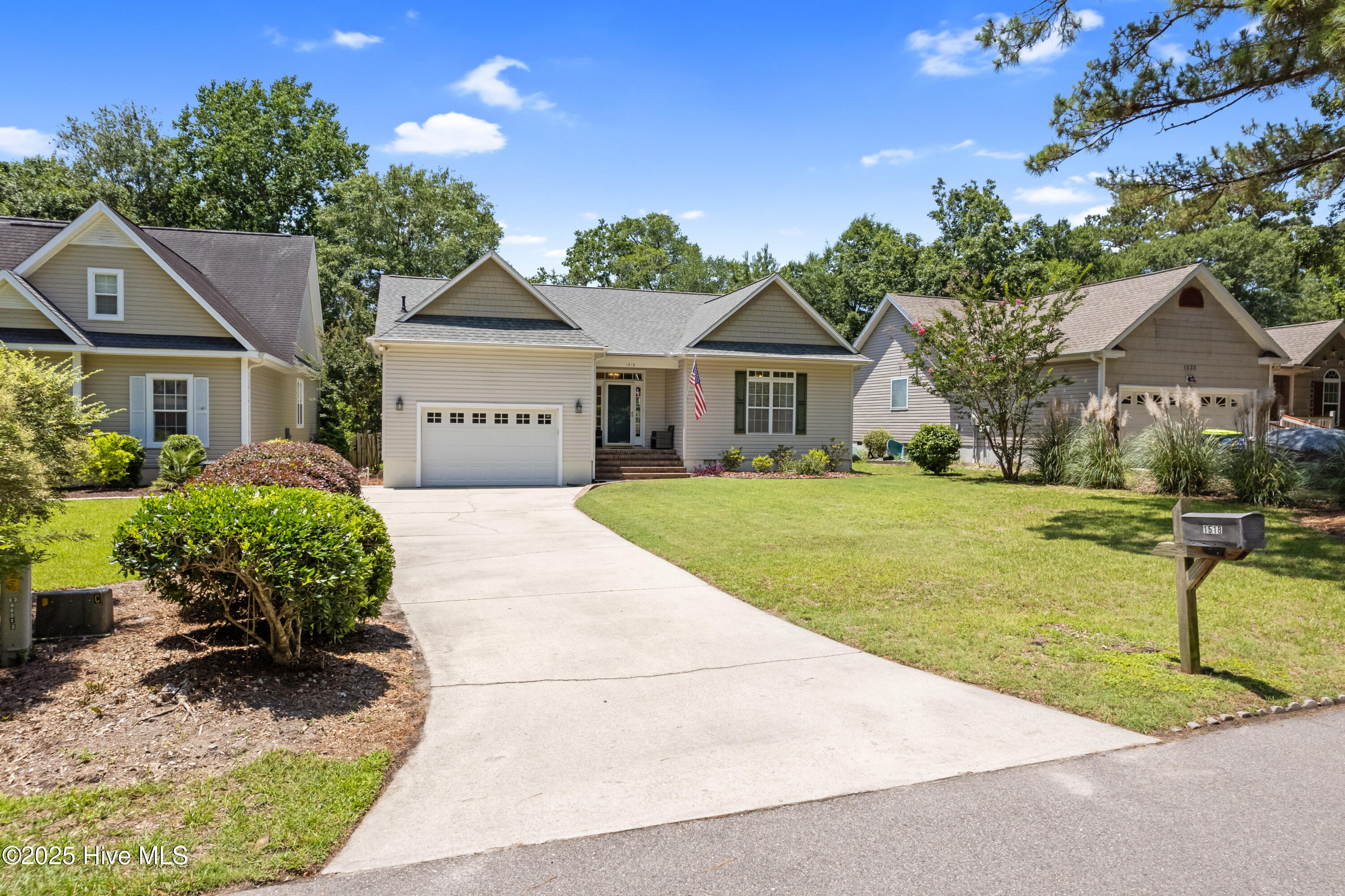 100513652 | Photo 42