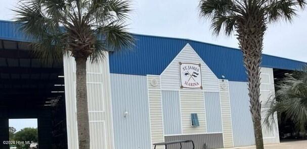 100565695 | Photo 53