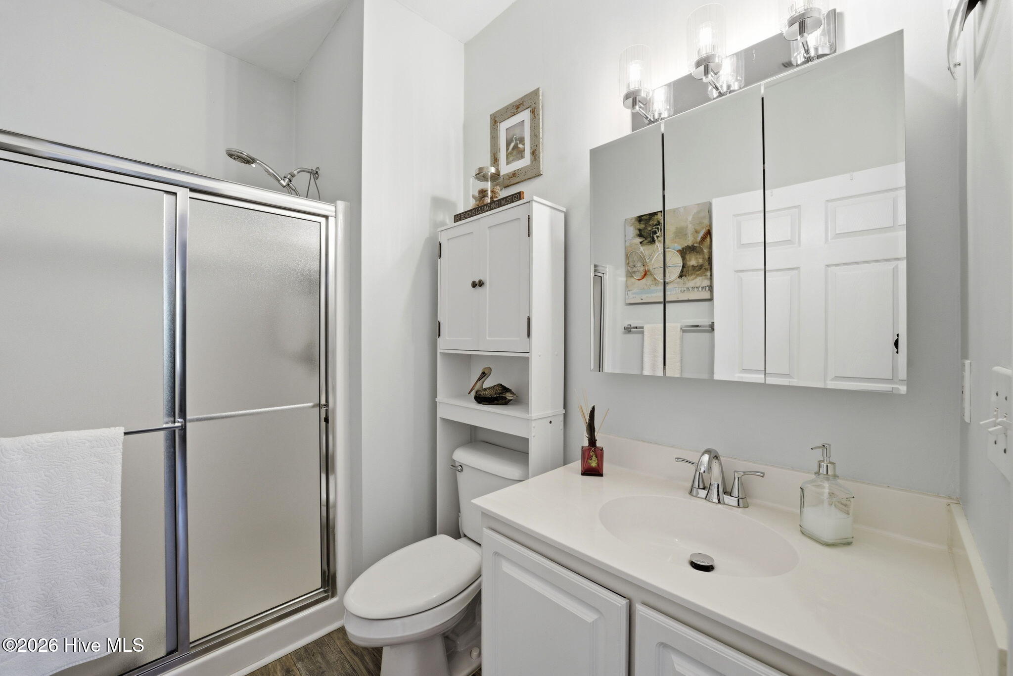 100567159 | Photo 17