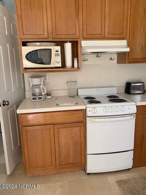 1740 White Oak River Road,Maysville