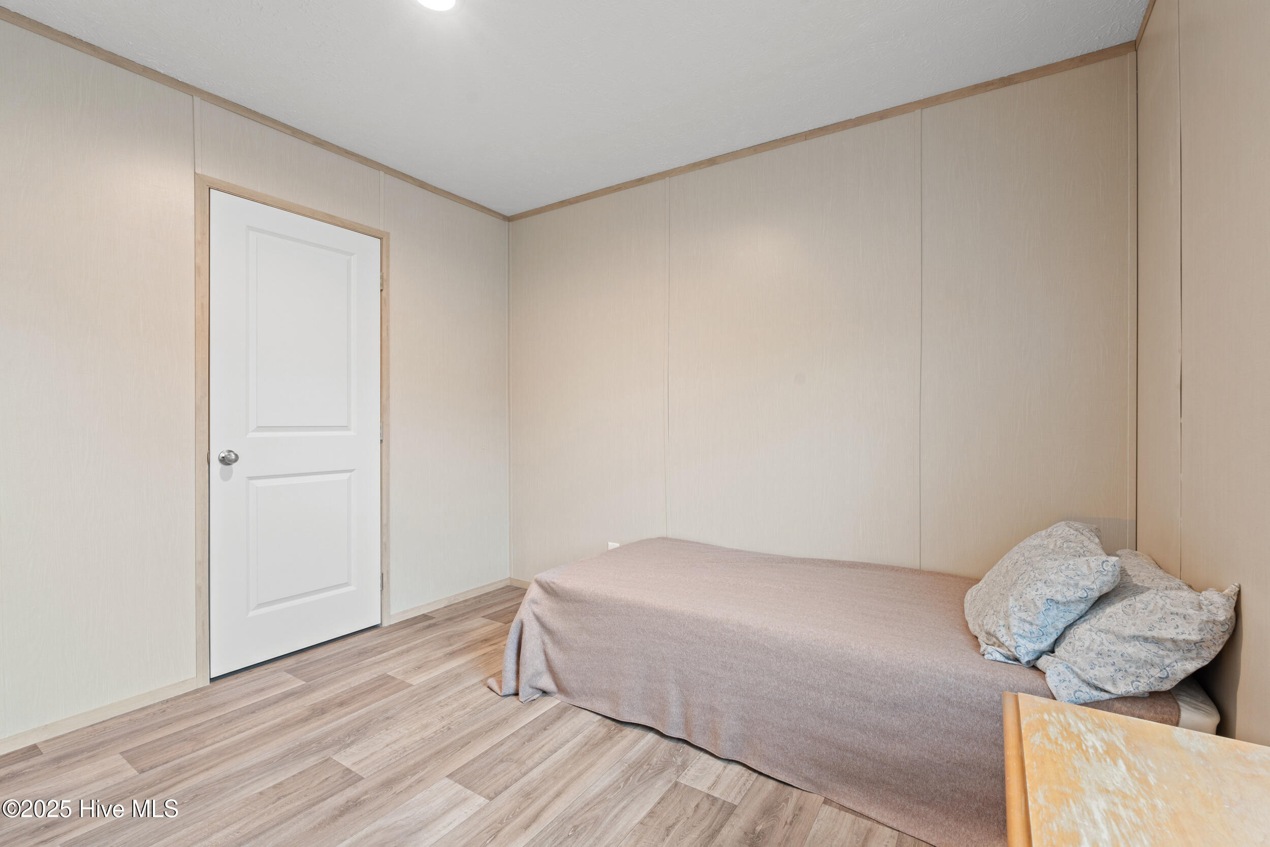 100543638 | Photo 23