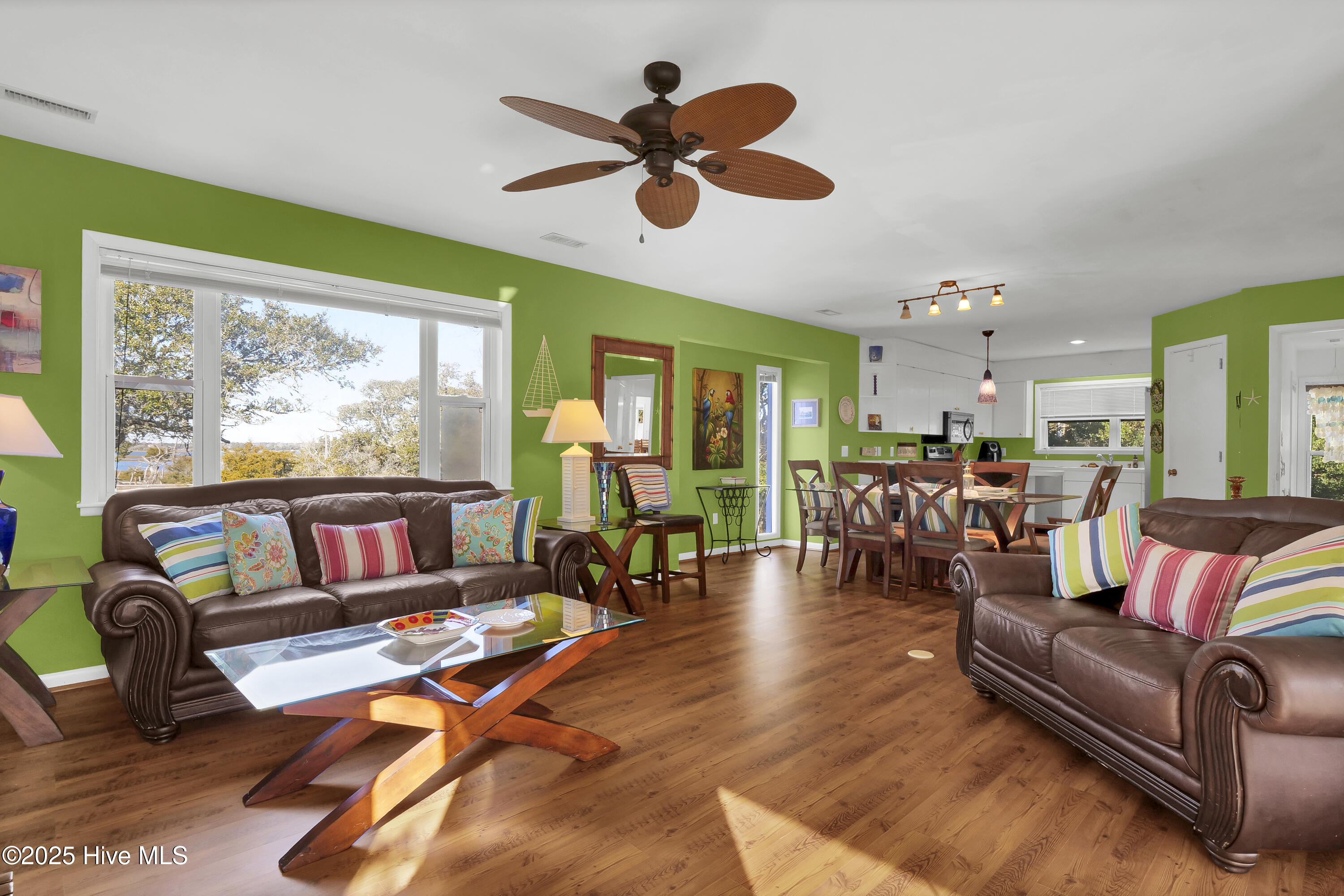 111 Cutlass Drive, Surf City, NC, 28445