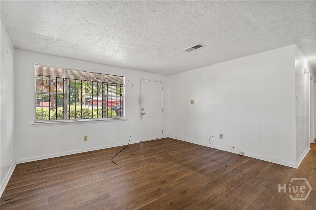 5th image of 1135 Collins St, Savannah, GA 31404 | MLS# SA362633