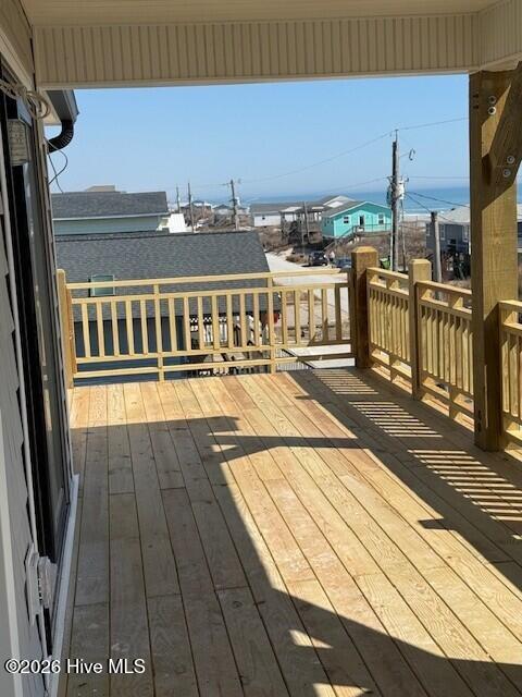 100552100 | Photo 16