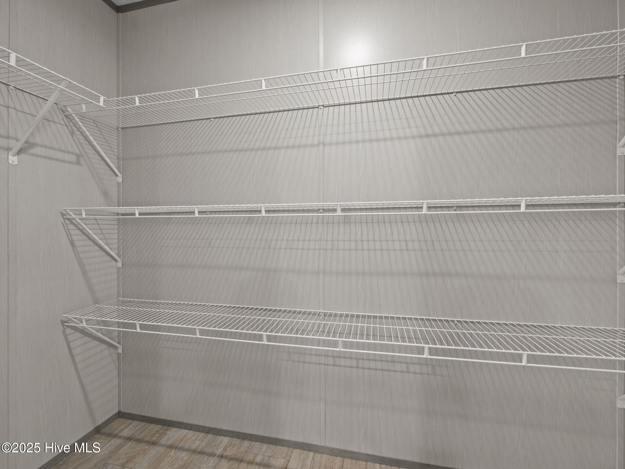 100541936 | Photo 45