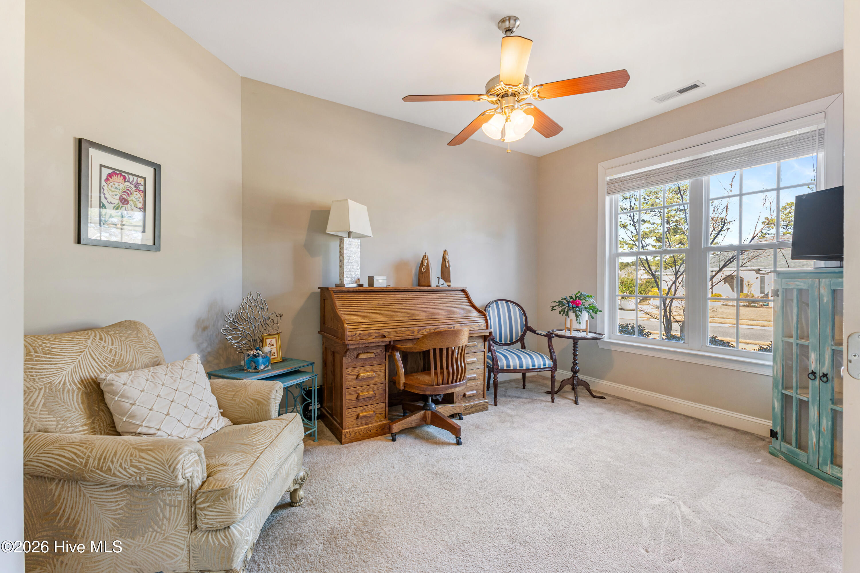 100553841 | Photo 33