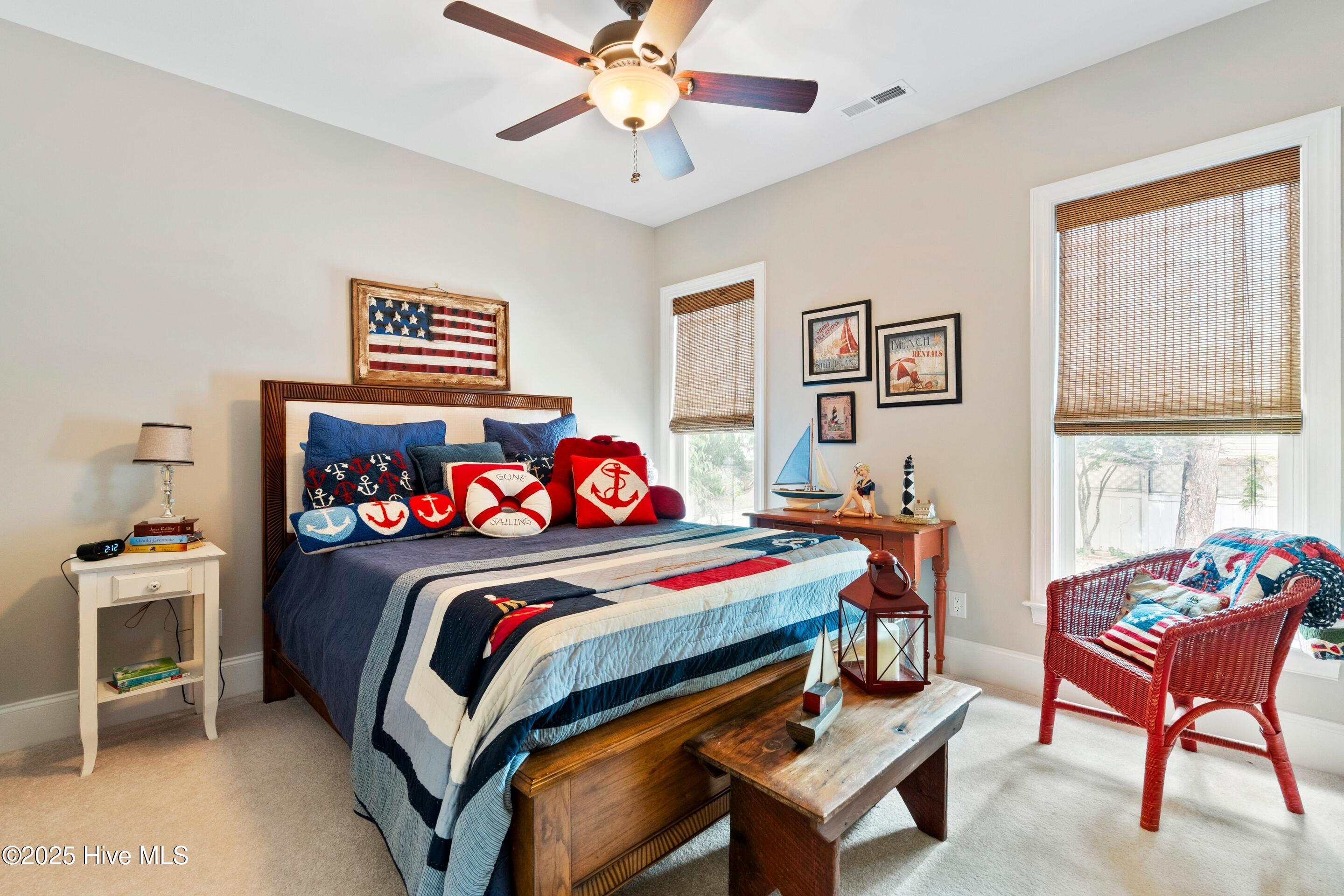 100525982 | Photo 38