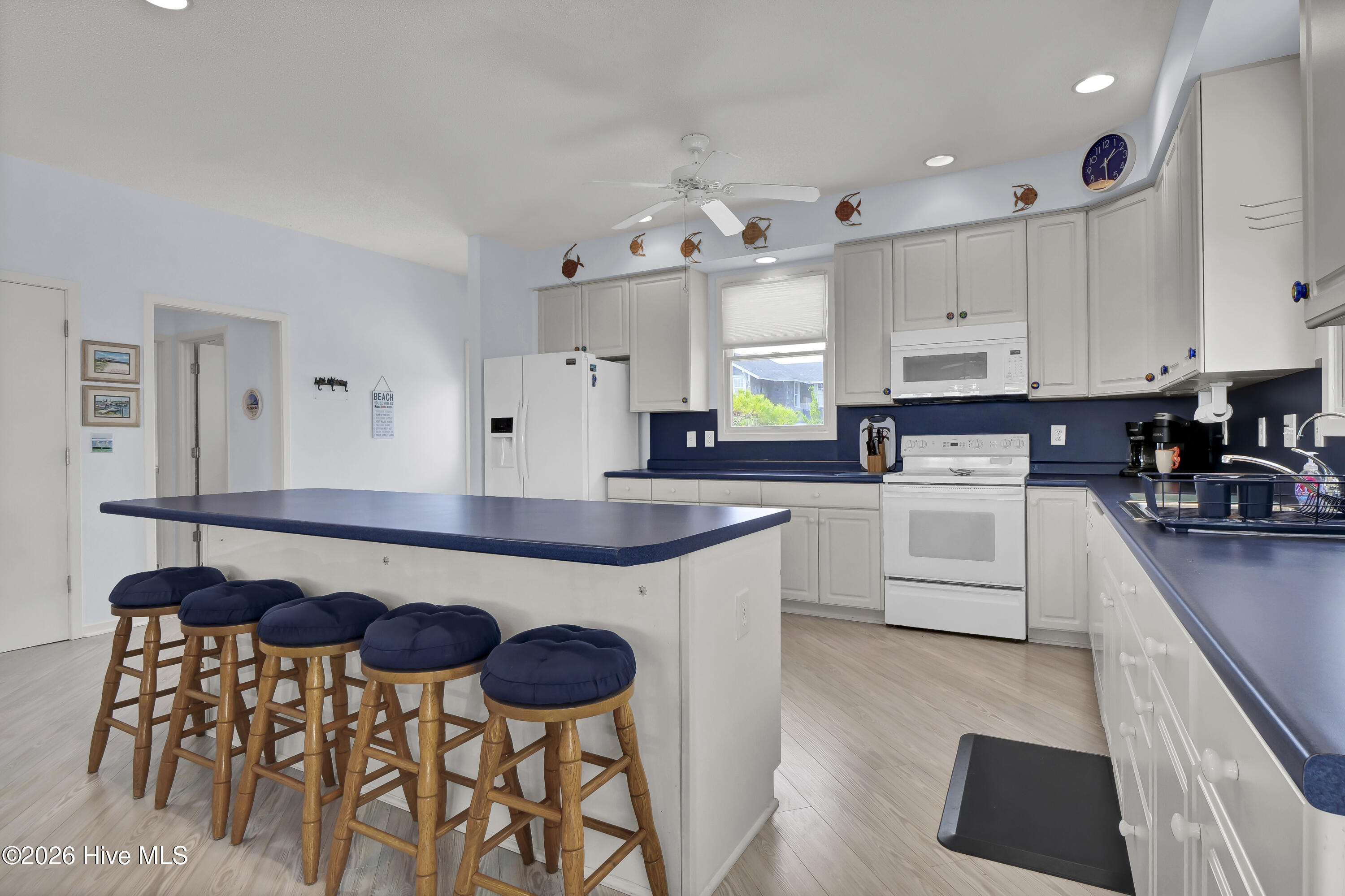 100554516 | Photo 10