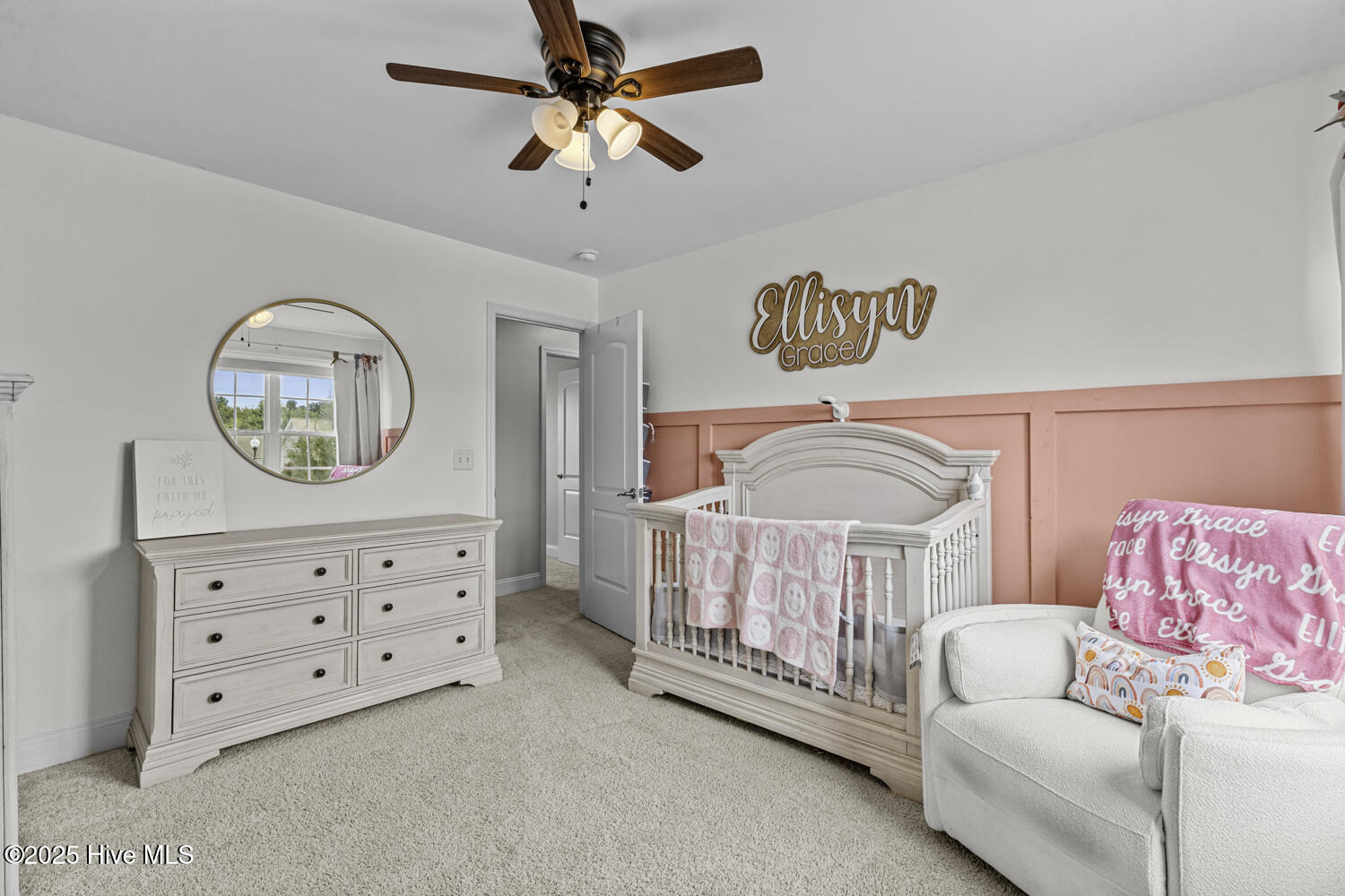 100533830 | Photo 21