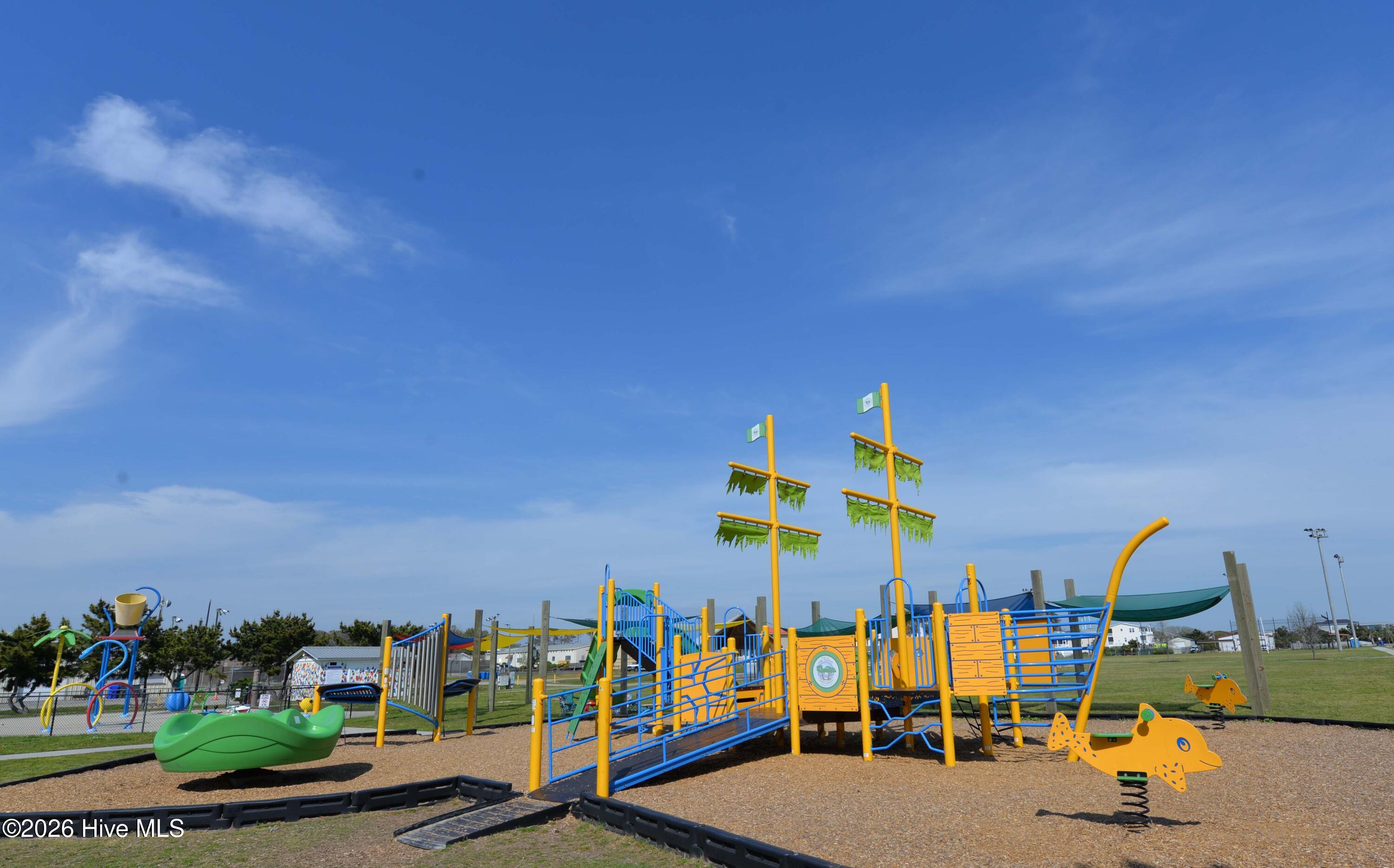 100547718 | Photo 48