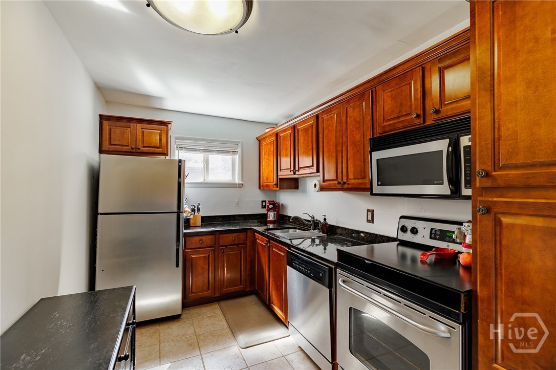 250 Little Street A209