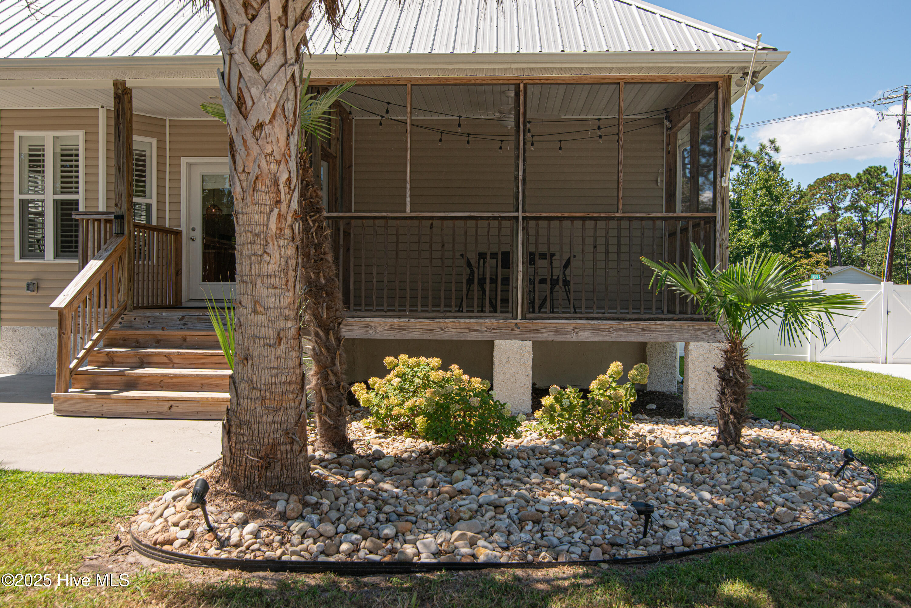 100530224 | Photo 39