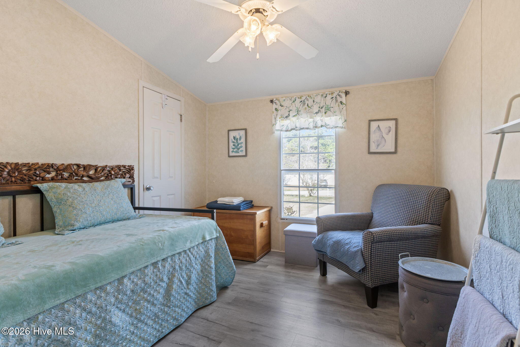 100558505 | Photo 21