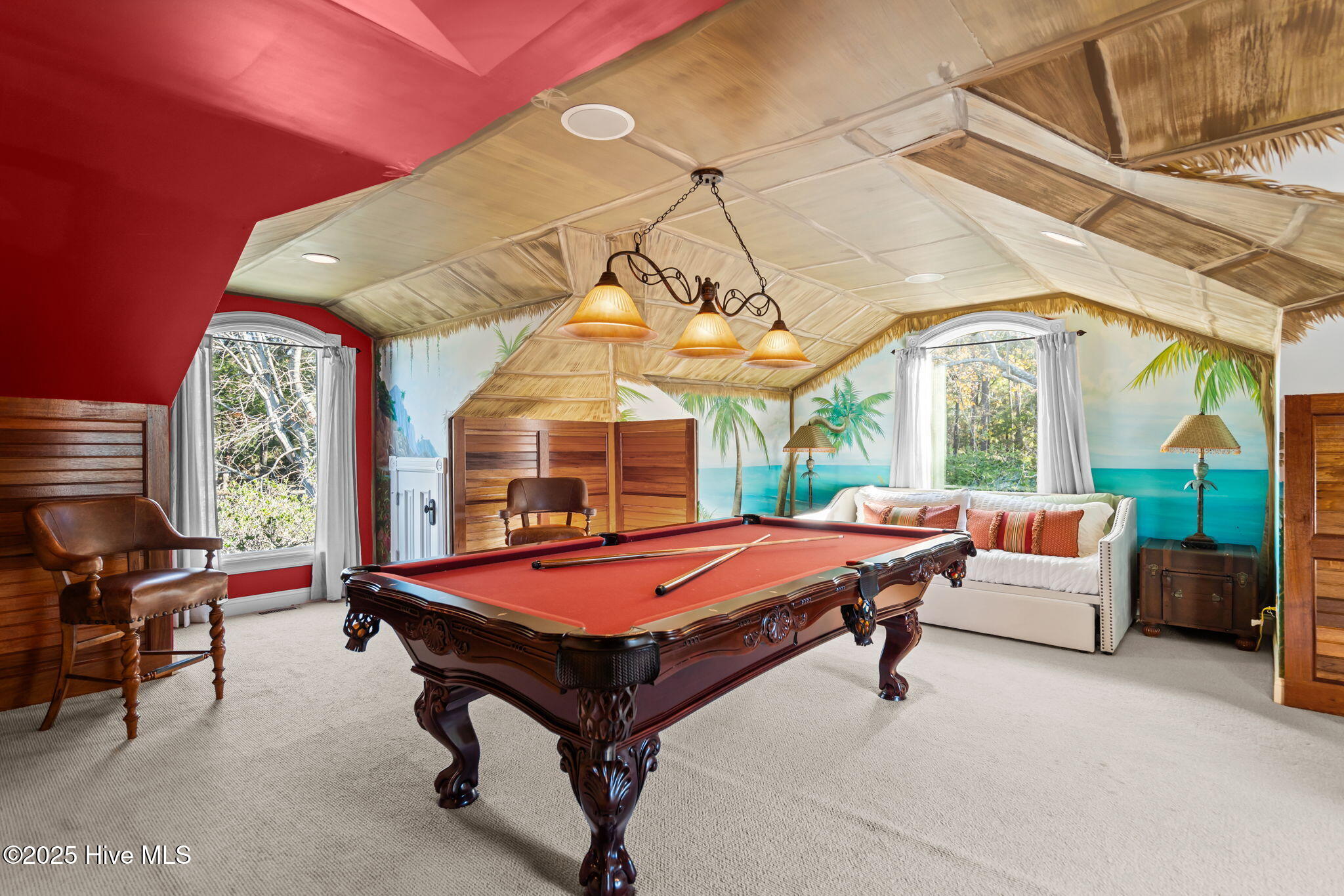 100547936 | Photo 64