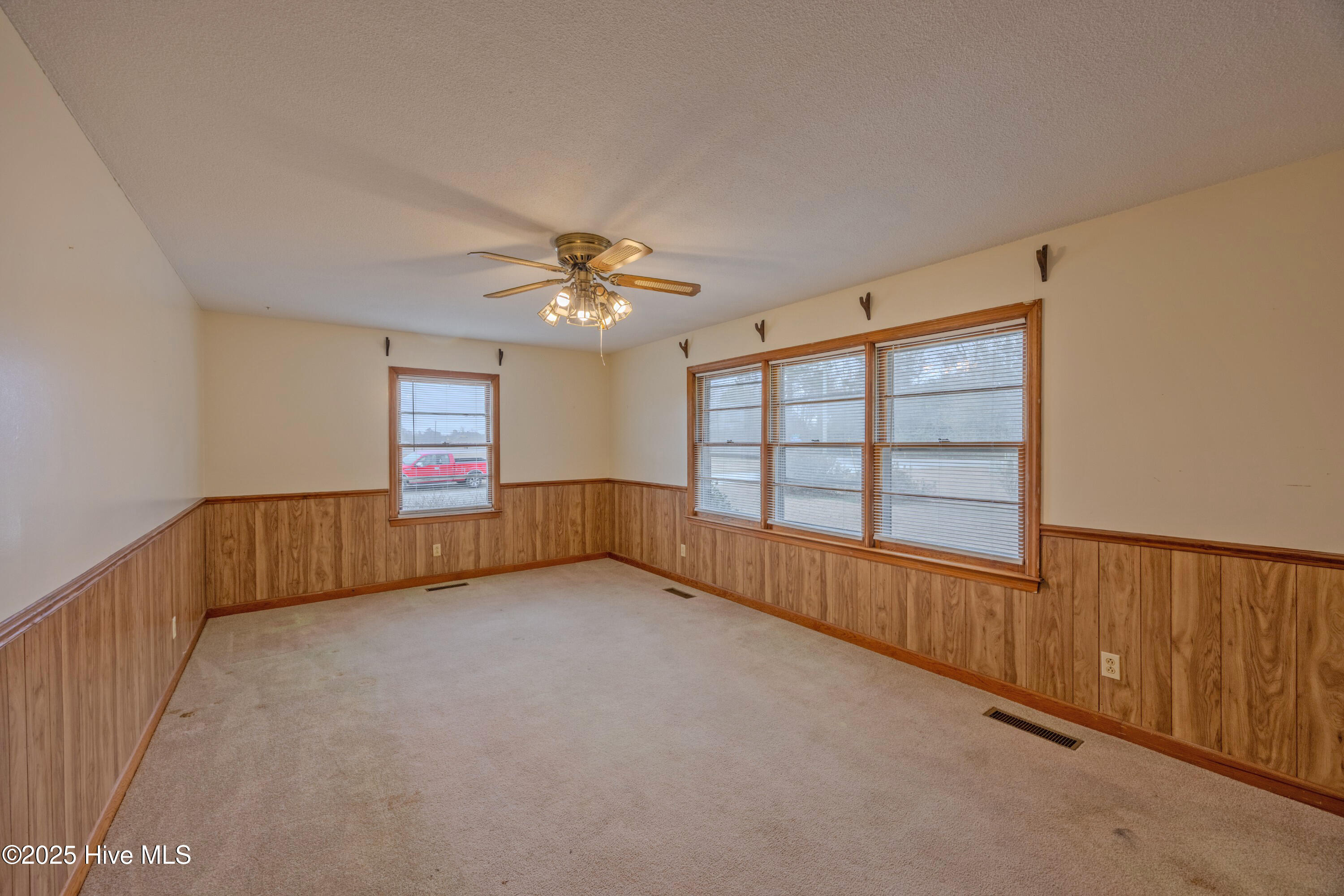 _K6A1215-HDR (Custom)