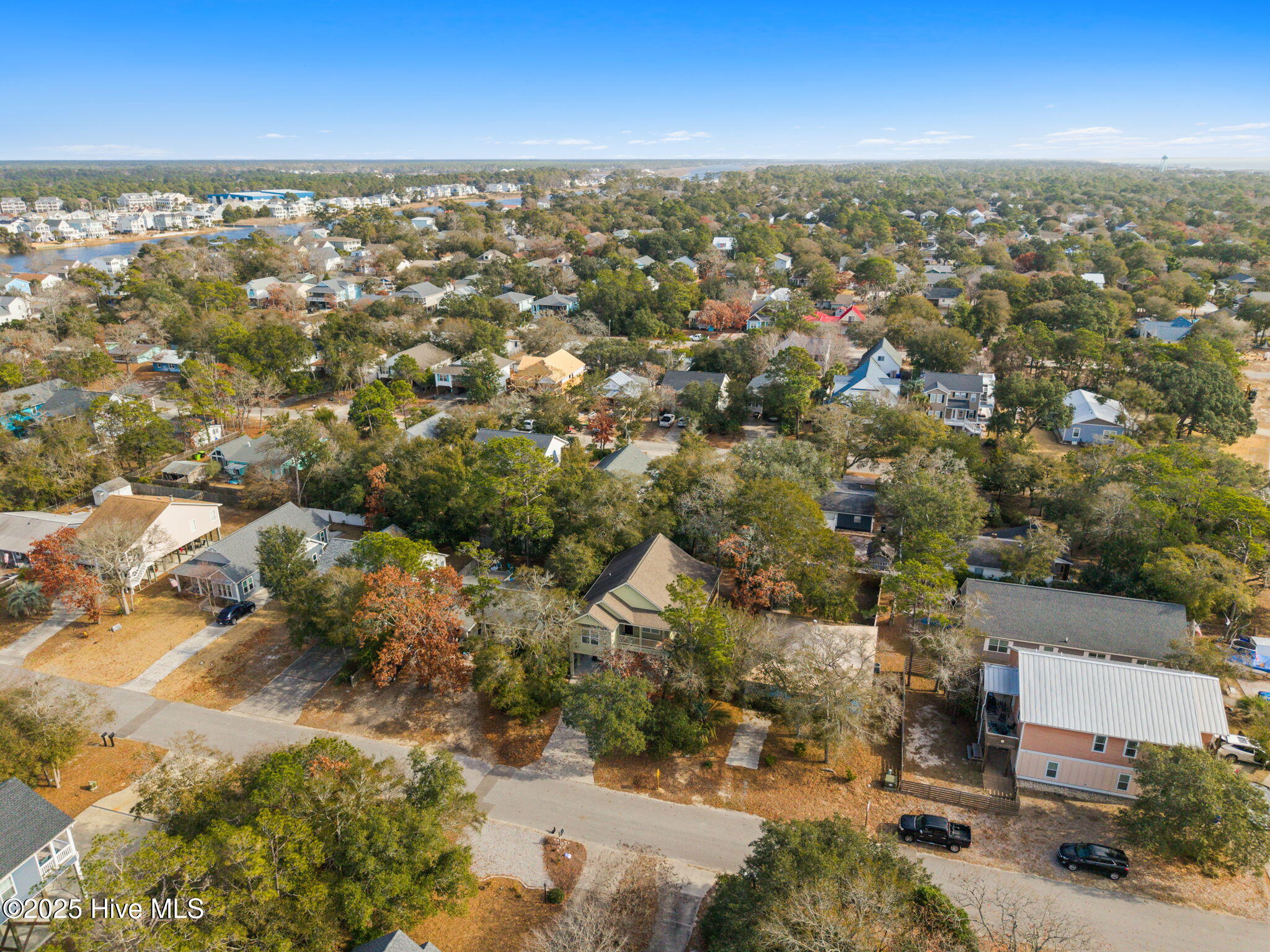 100546852 | Photo 44