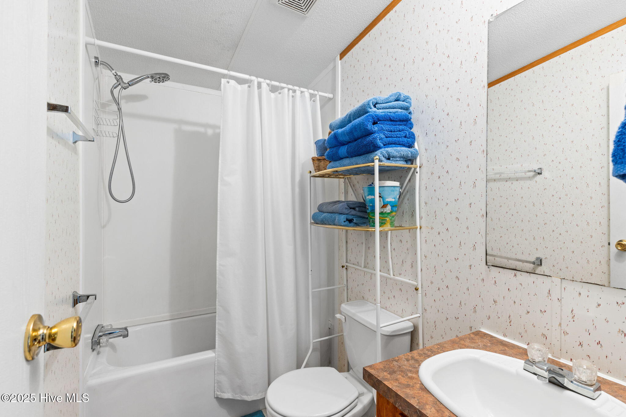 100569446 | Photo 18