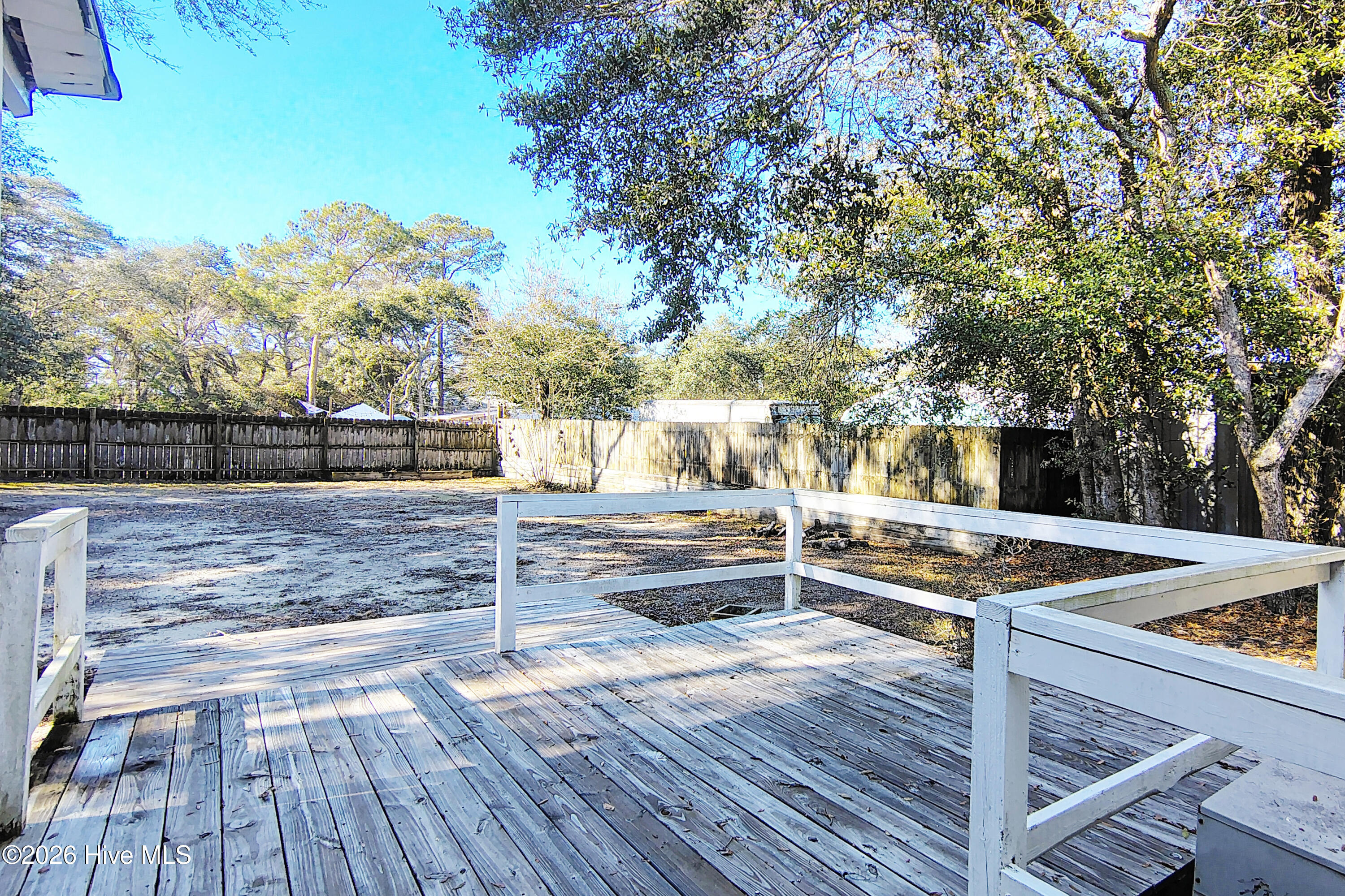 100550031 | Photo 21