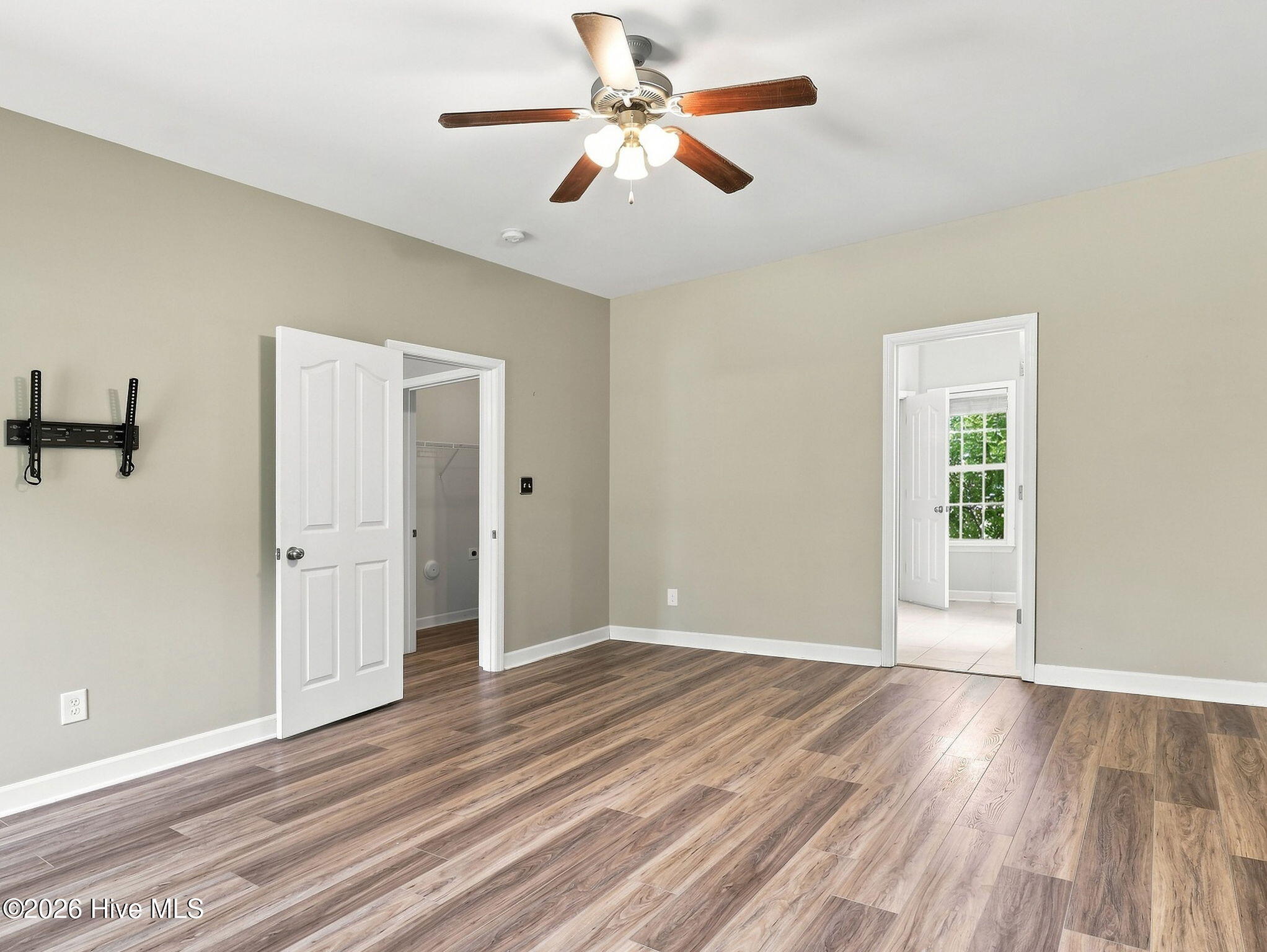 302 Squire Court,Maple Hill