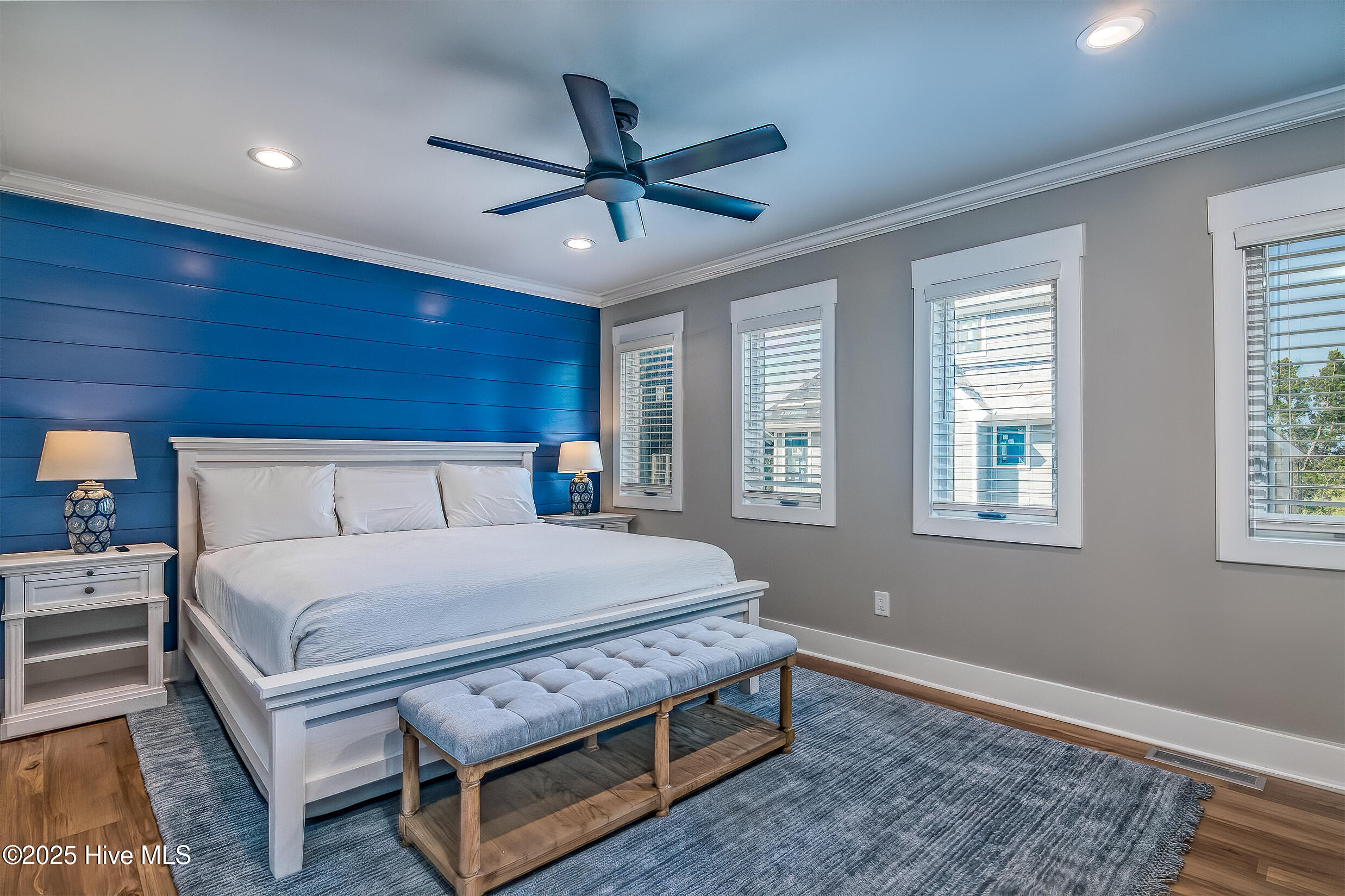 100543334 | Photo 17