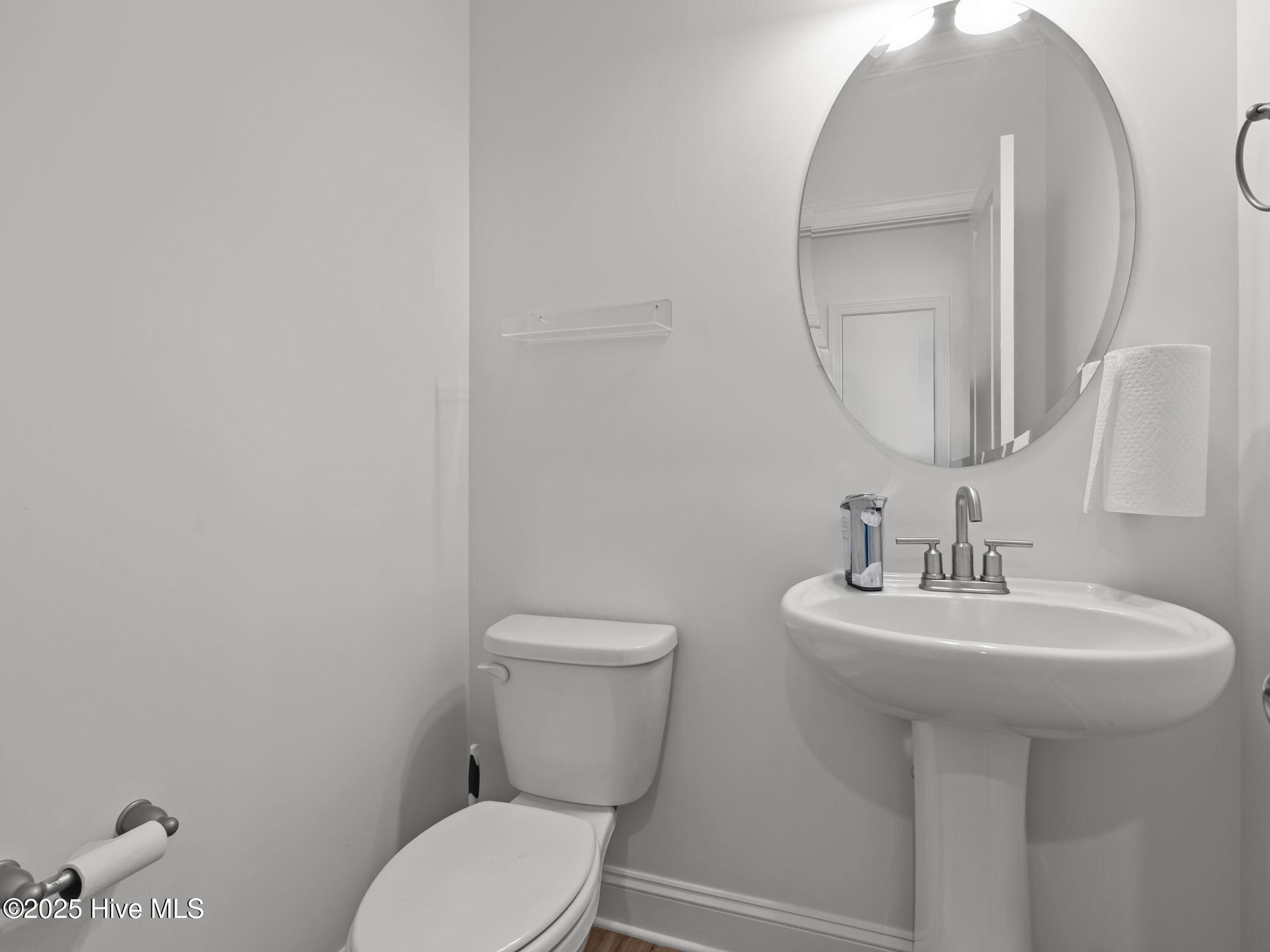 100534730 | Photo 18