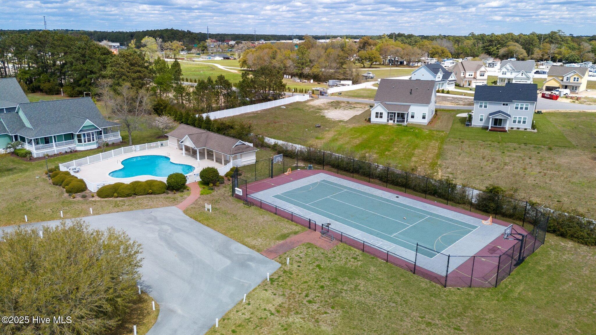 Homes for sale in Cedar Point, NC | 202 Royal Oaks Ct, Cedar Point, NC 28584 | MLS# 100537714