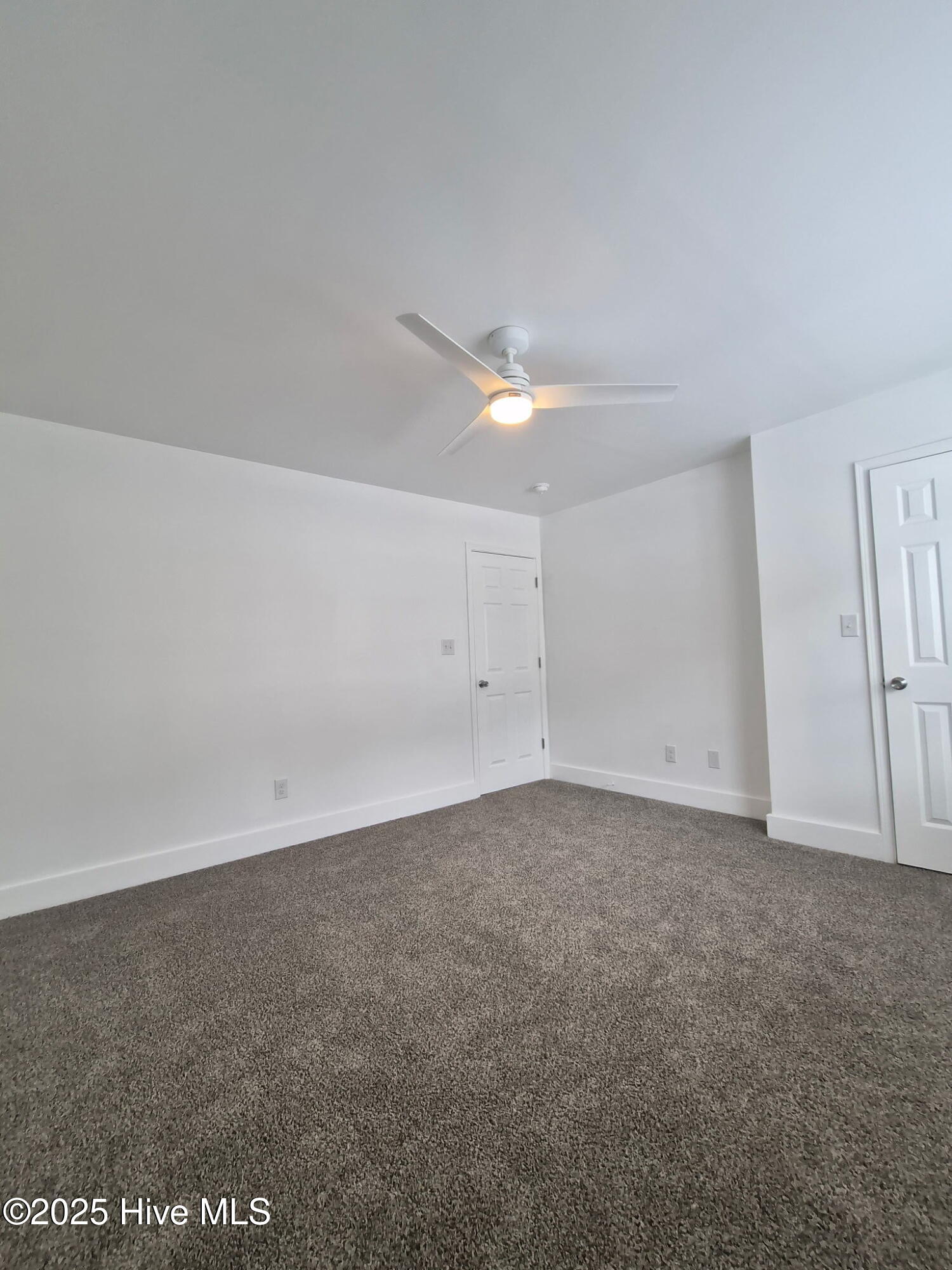 100539723 | Photo 27