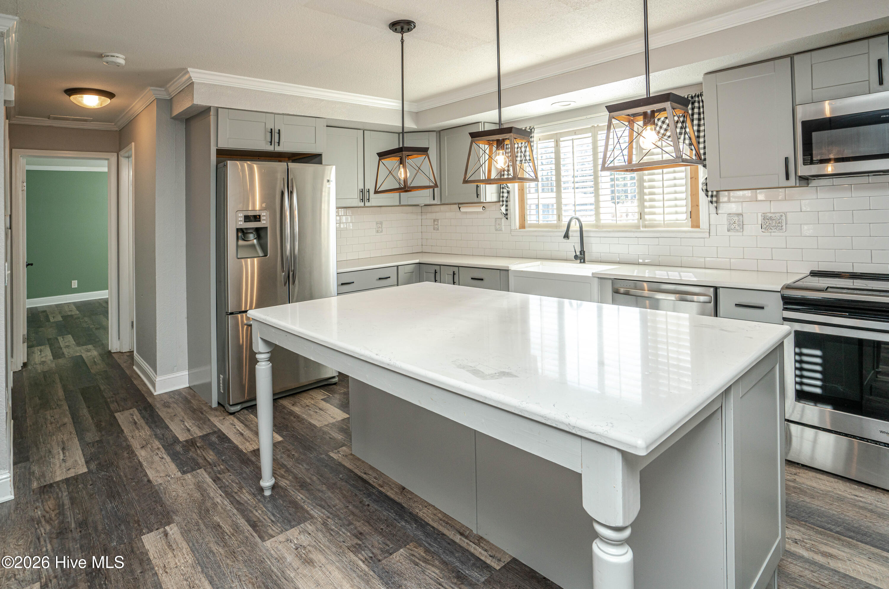 100552222 | Photo 11